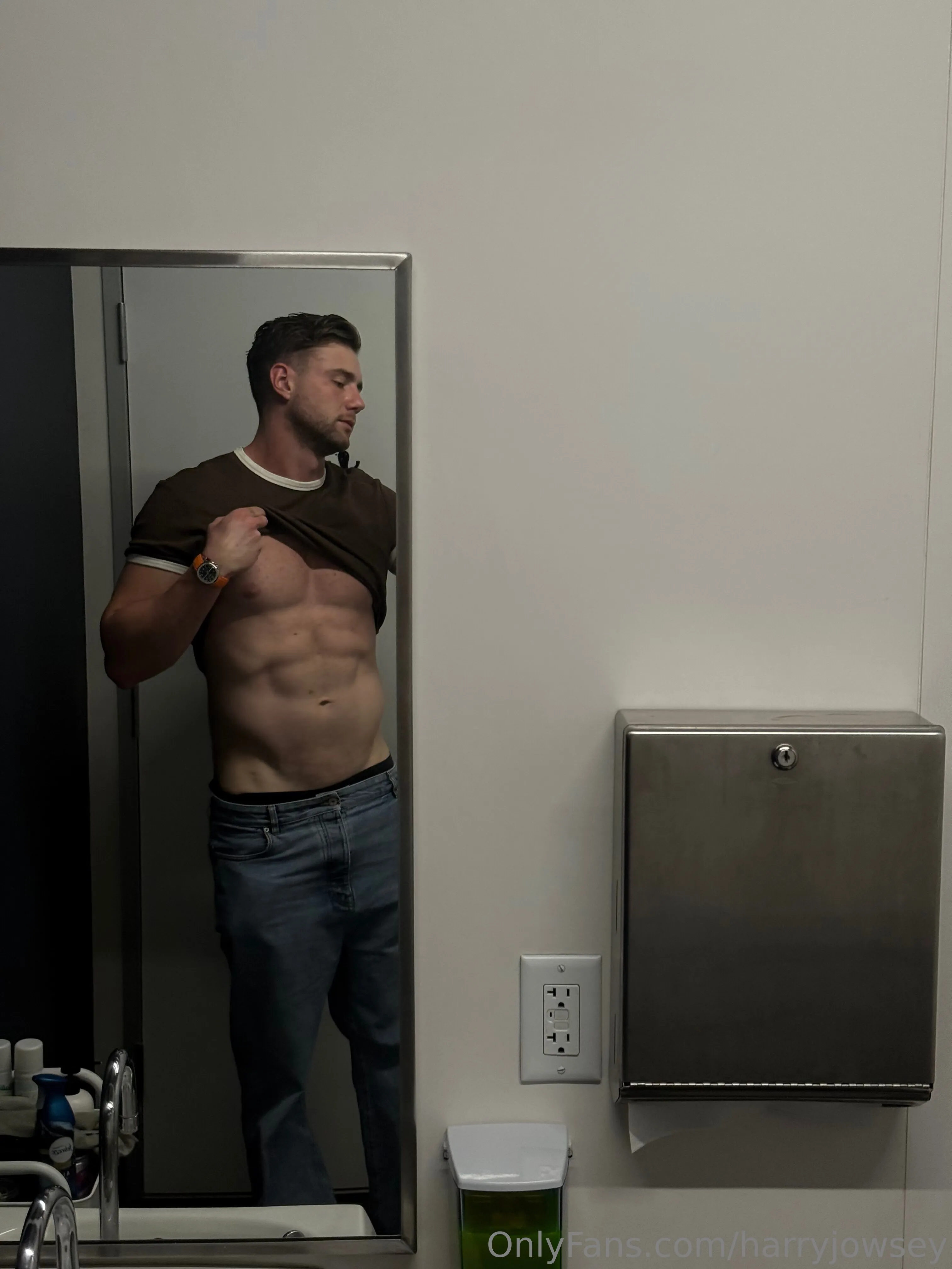 Harry Jowsey @harryjowsey naked