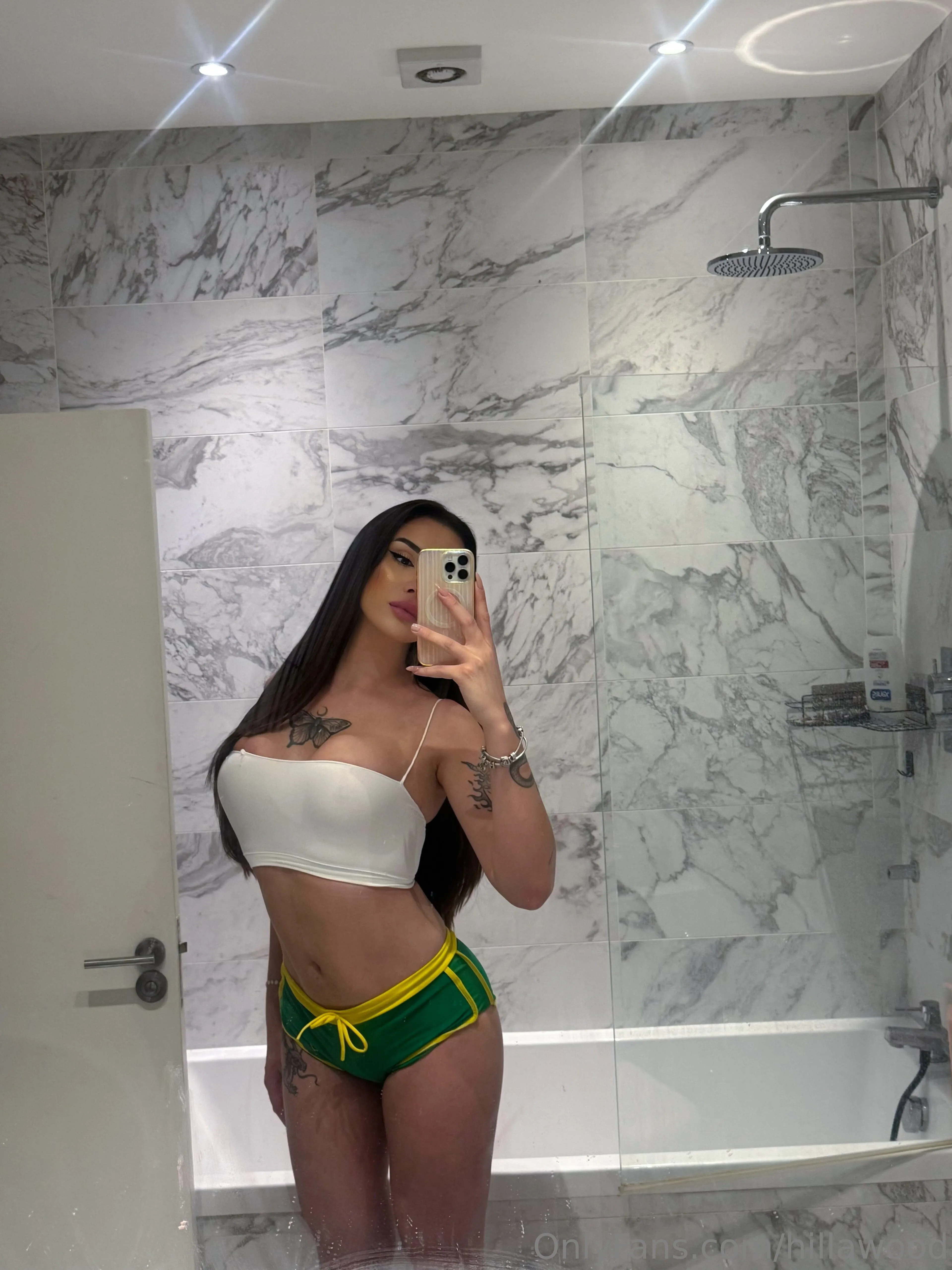 Hillary ⛓🤍 creampie