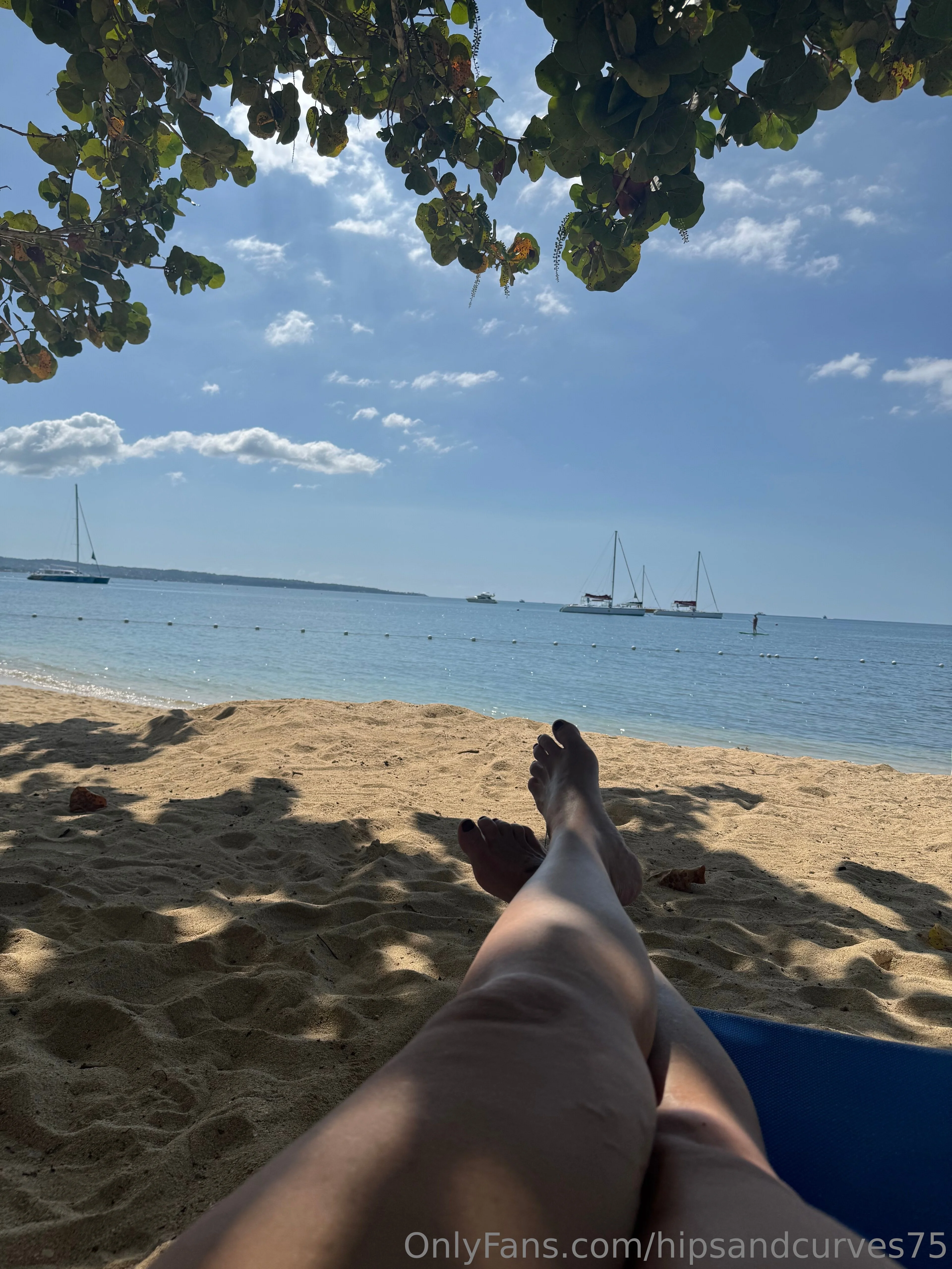 Hipsandcurves75 @hipsandcurves75 arrest