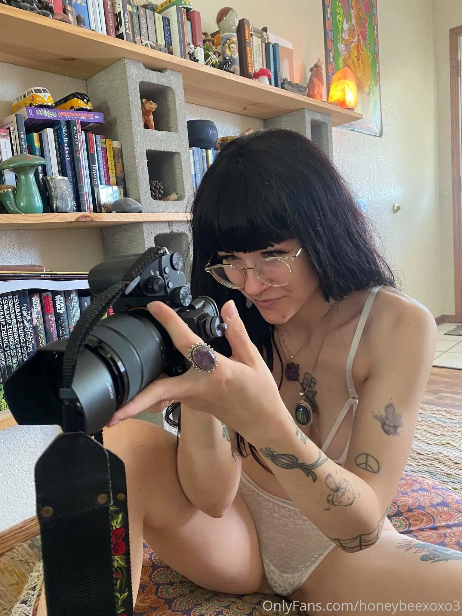 🍯Honey Bee🍯 femdom