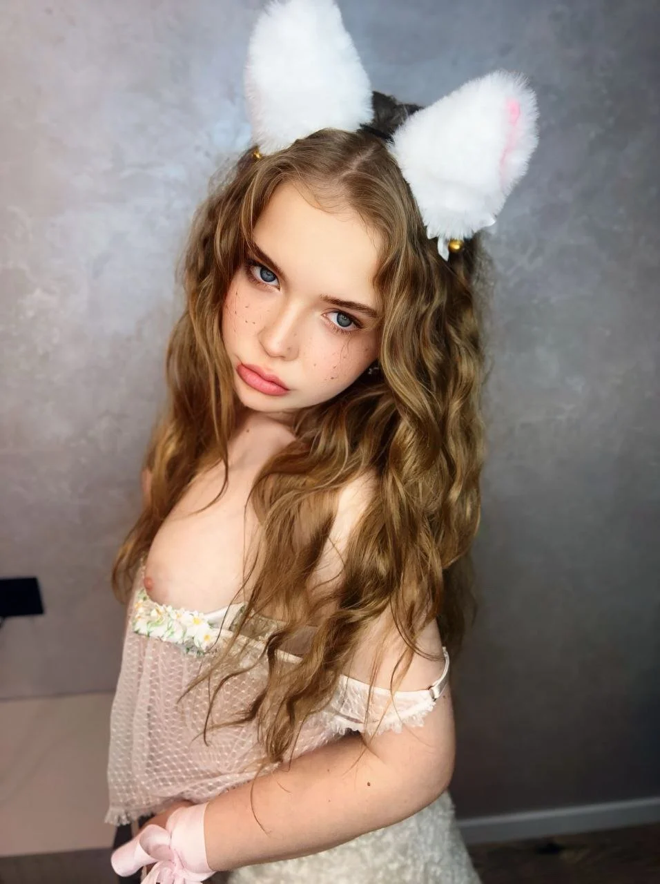 Iwy Grace nude Photo /  Porn - Photo #2