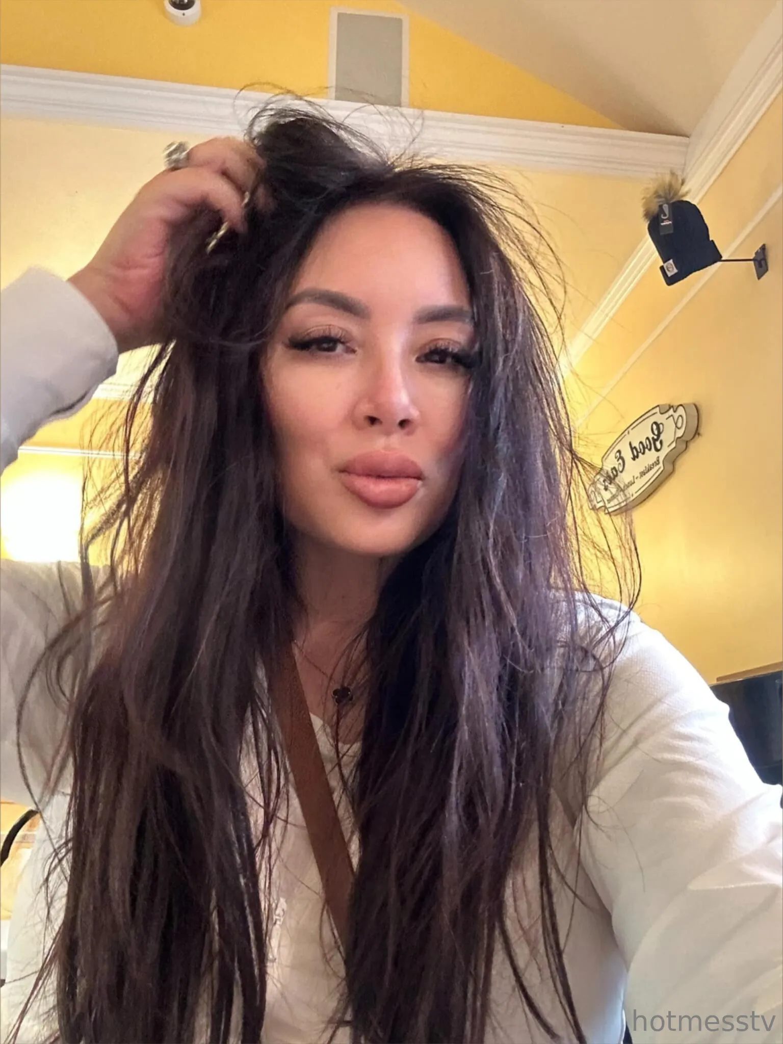 OVER 50 Jess @HotMessTV in dad thinks im mom