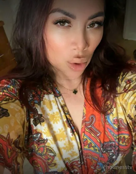 OVER 50 Jess @HotMessTV wikipedia