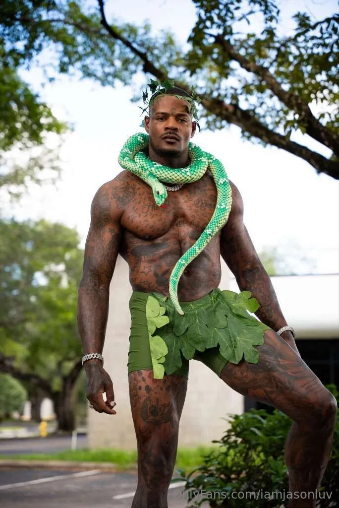 TROUSER SNAKE OR ... 😈😈😈