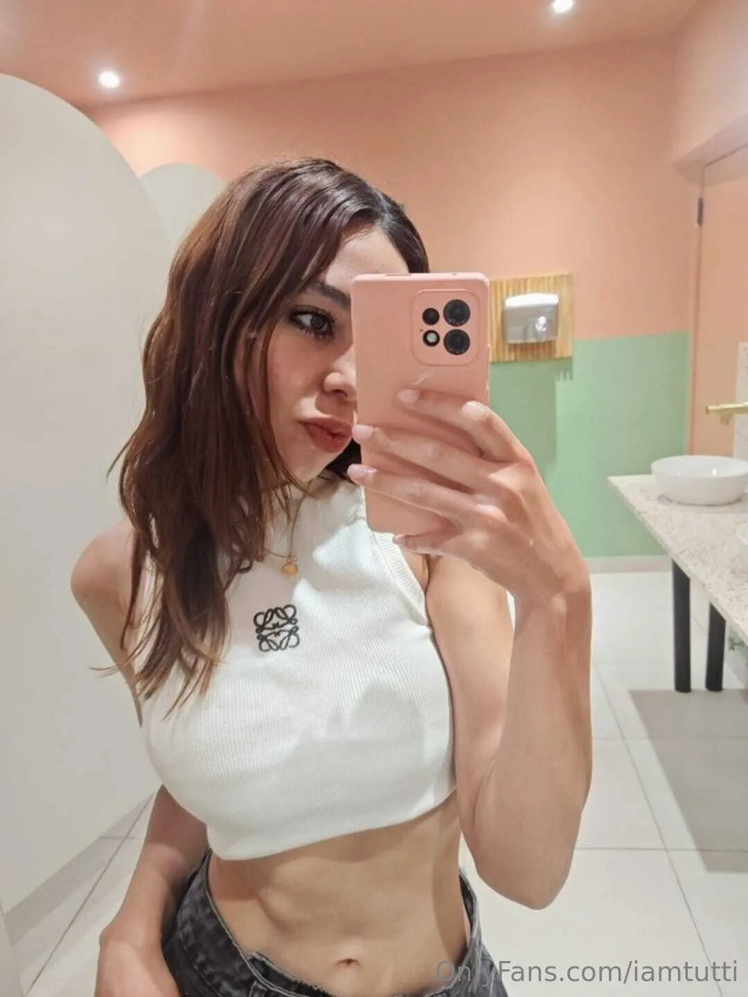 Tutti @iamtutti boob morph