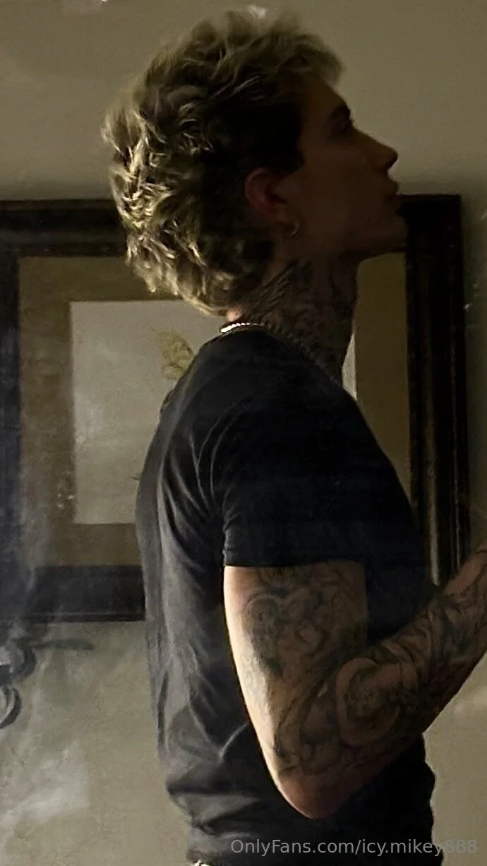 Icy Mikey @icy.mikey888 jeans nazi