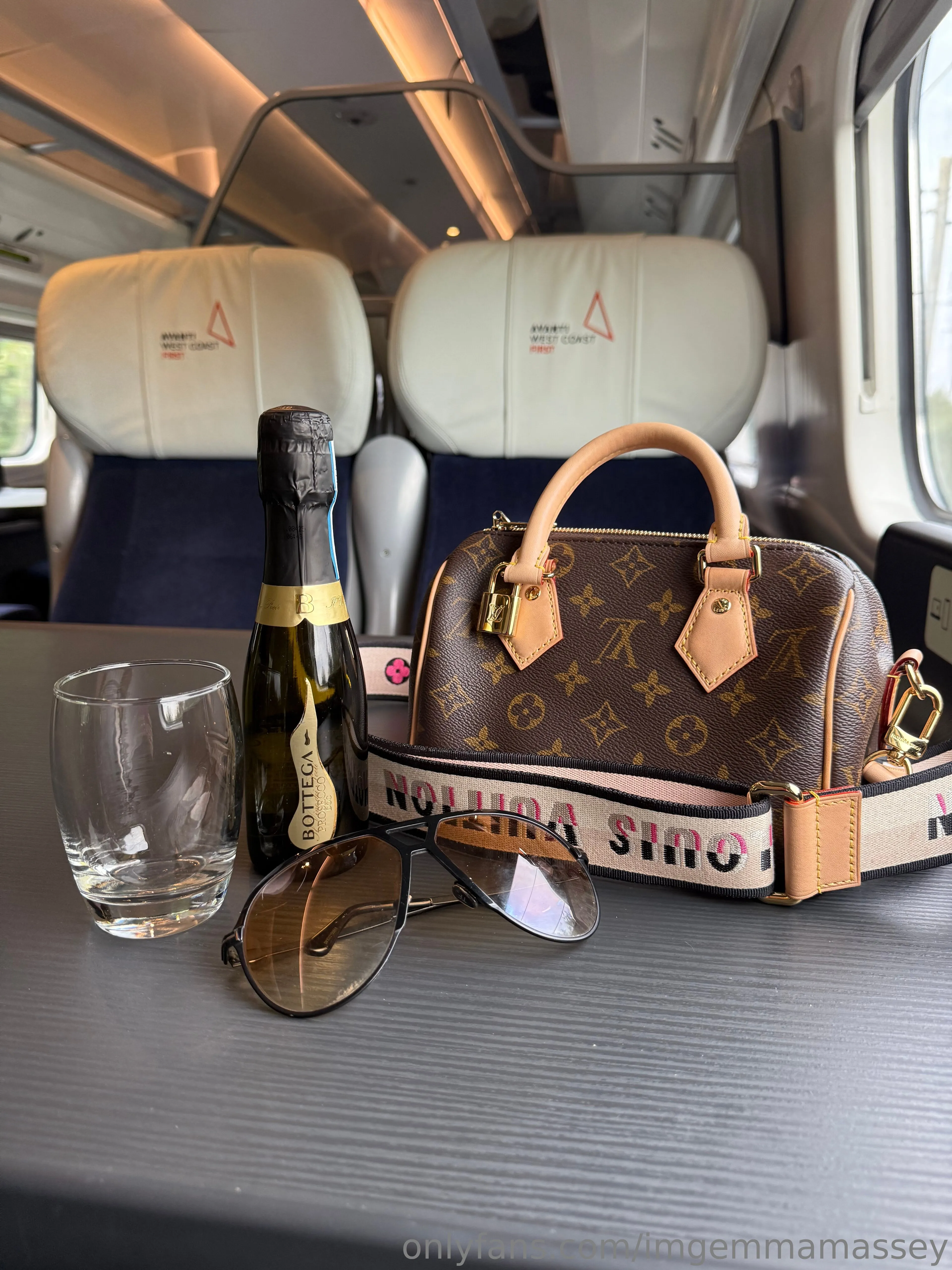 Gemma Massey💋 @imgemmamassey wrestle