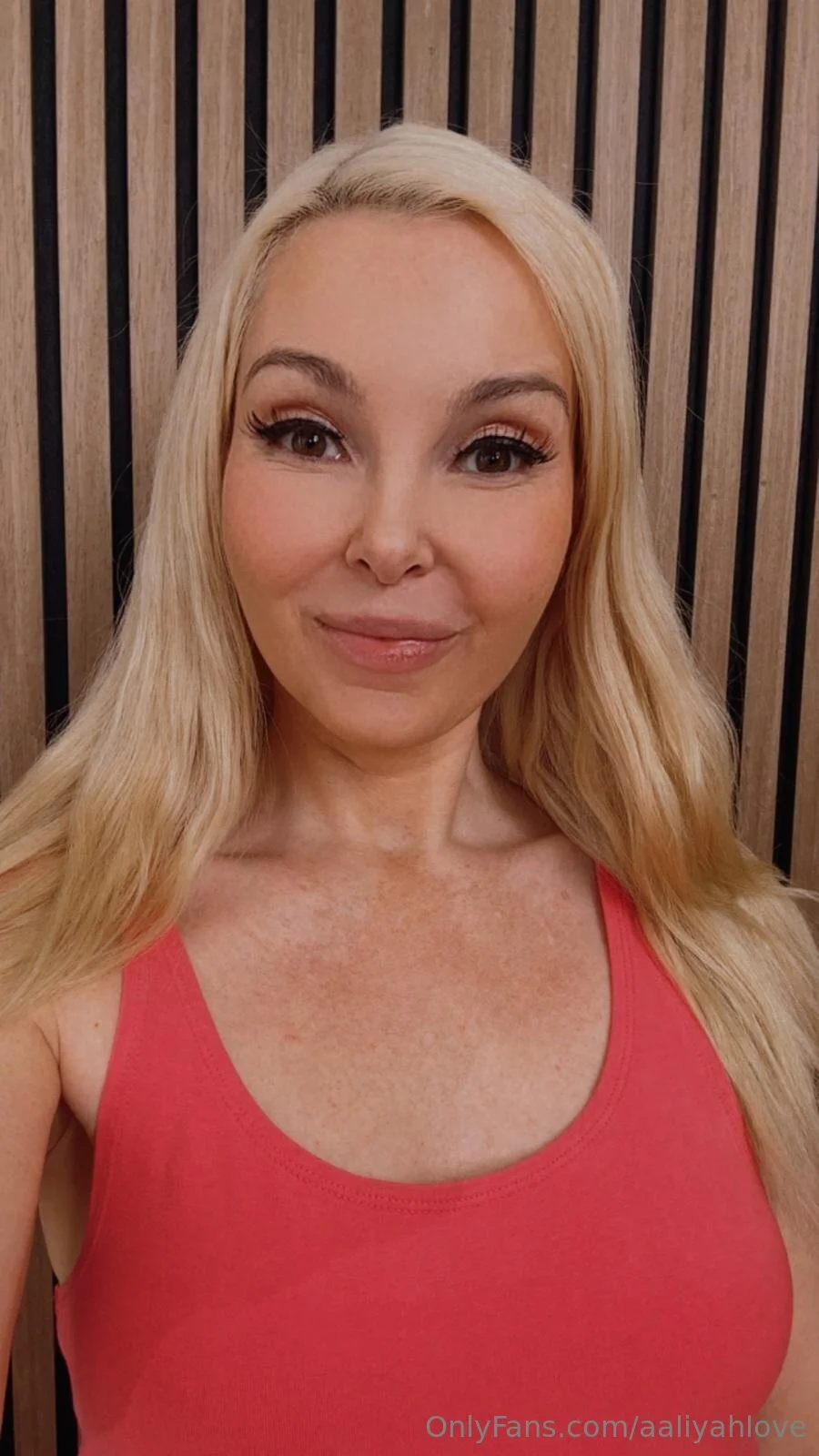 Aaliyah Love nude Photo / aaliyahlove Porn - Photo #4