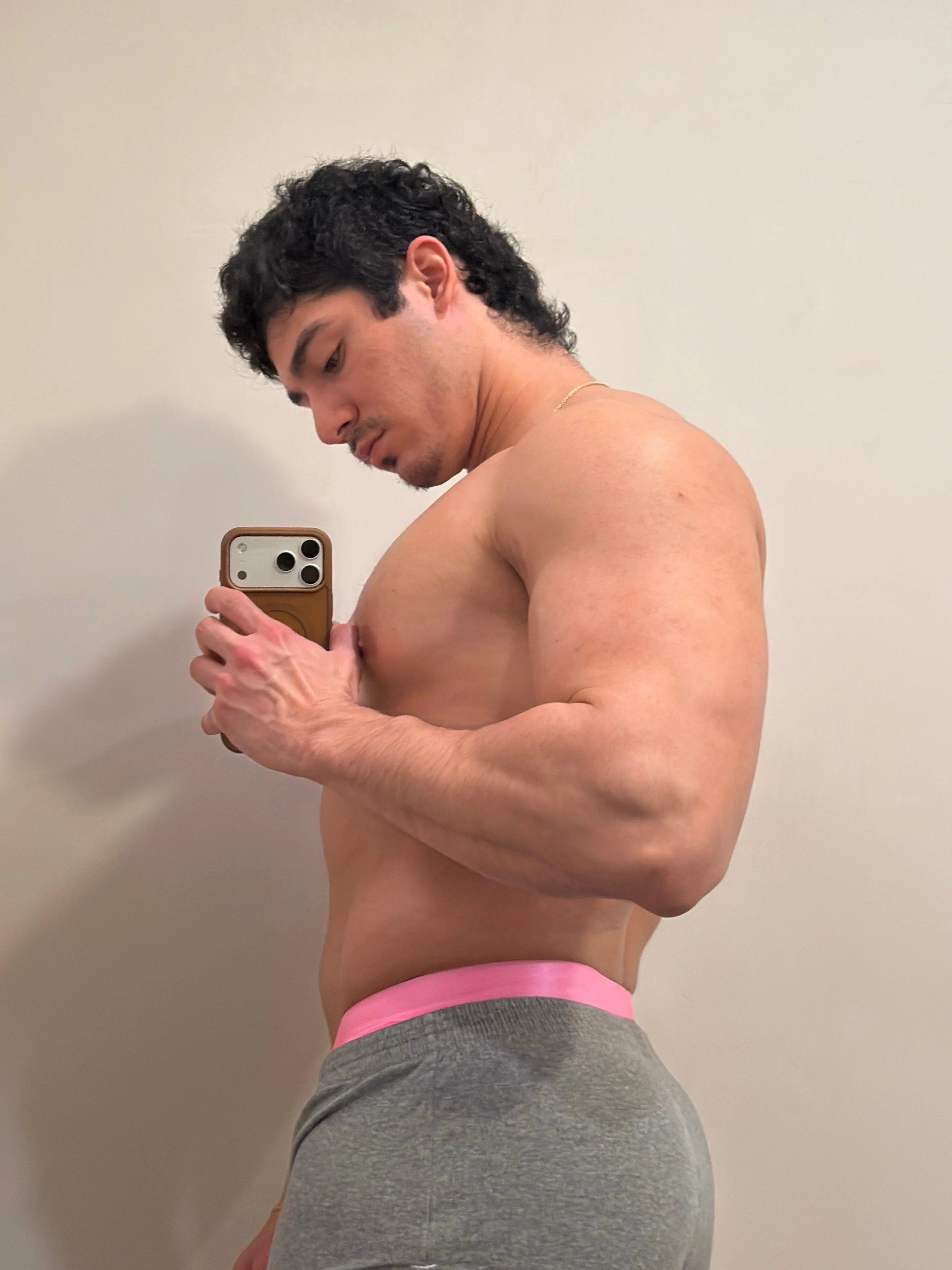 Alex nude Photo /  Porn - Photo #1