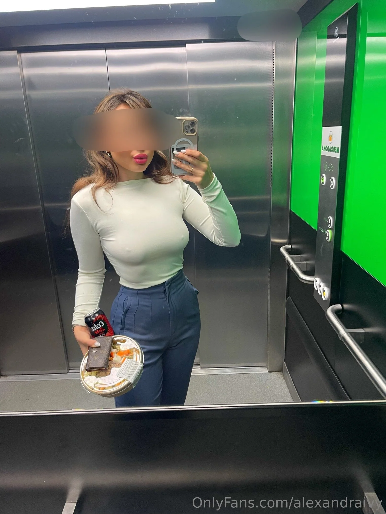 🍑Alexandra⭐️ 21yo student