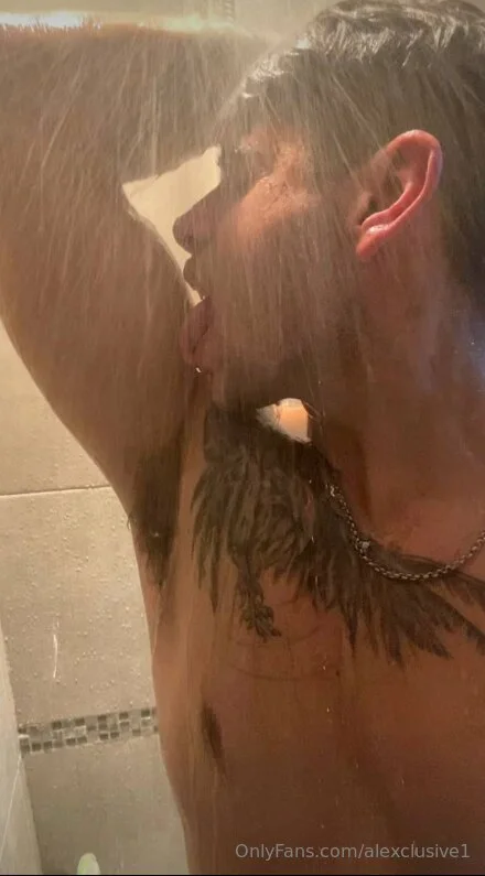 Alexclusive @alexclusive1 molly's massage