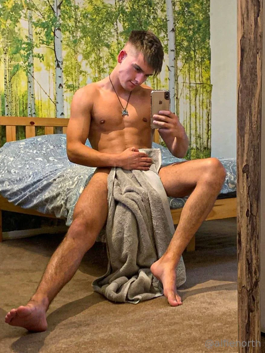 Alfienorth nude Photo /  Porn - Photo #16