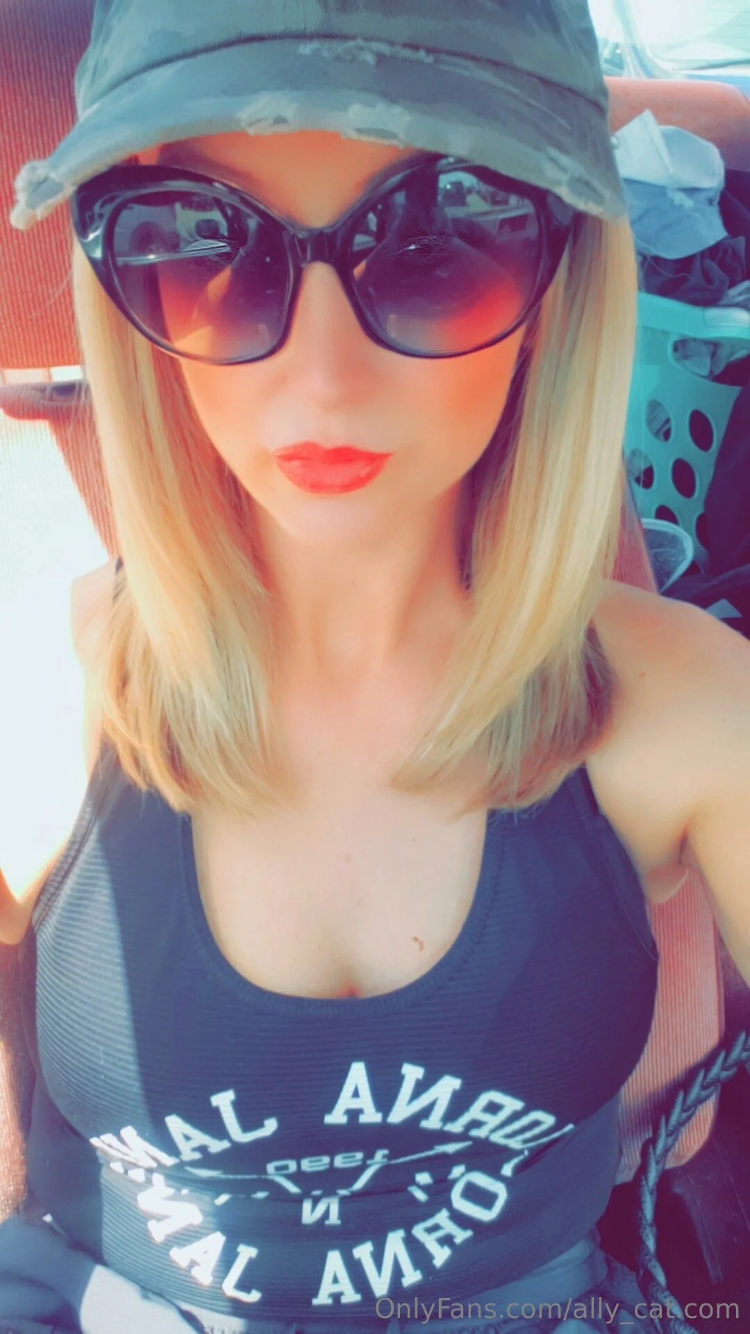Ally cat @ally_cat.com onlyfans reddit