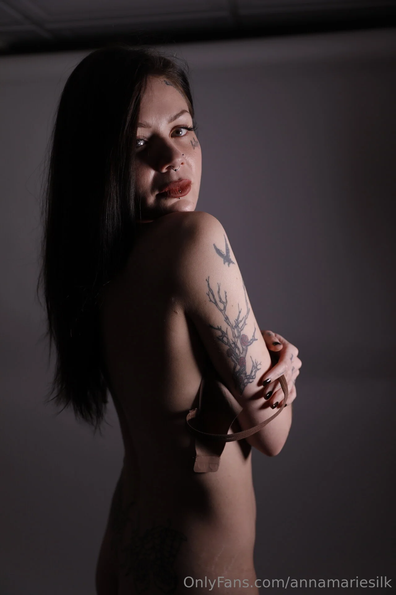 Anna Silk VIP is married