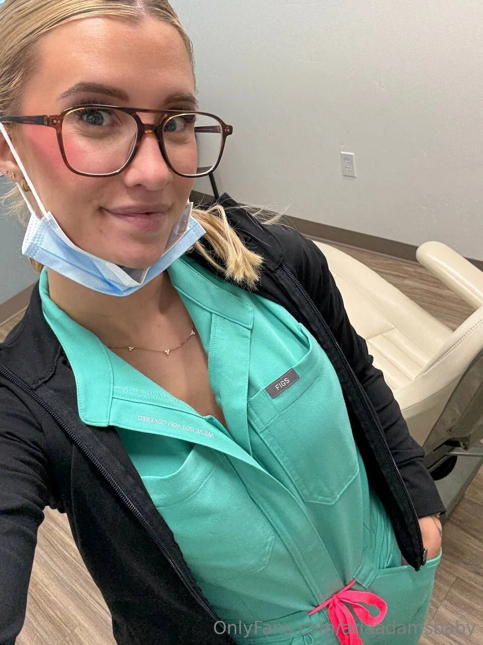 Aria Adams 💖 nude Photo /  Porn - Photo #9