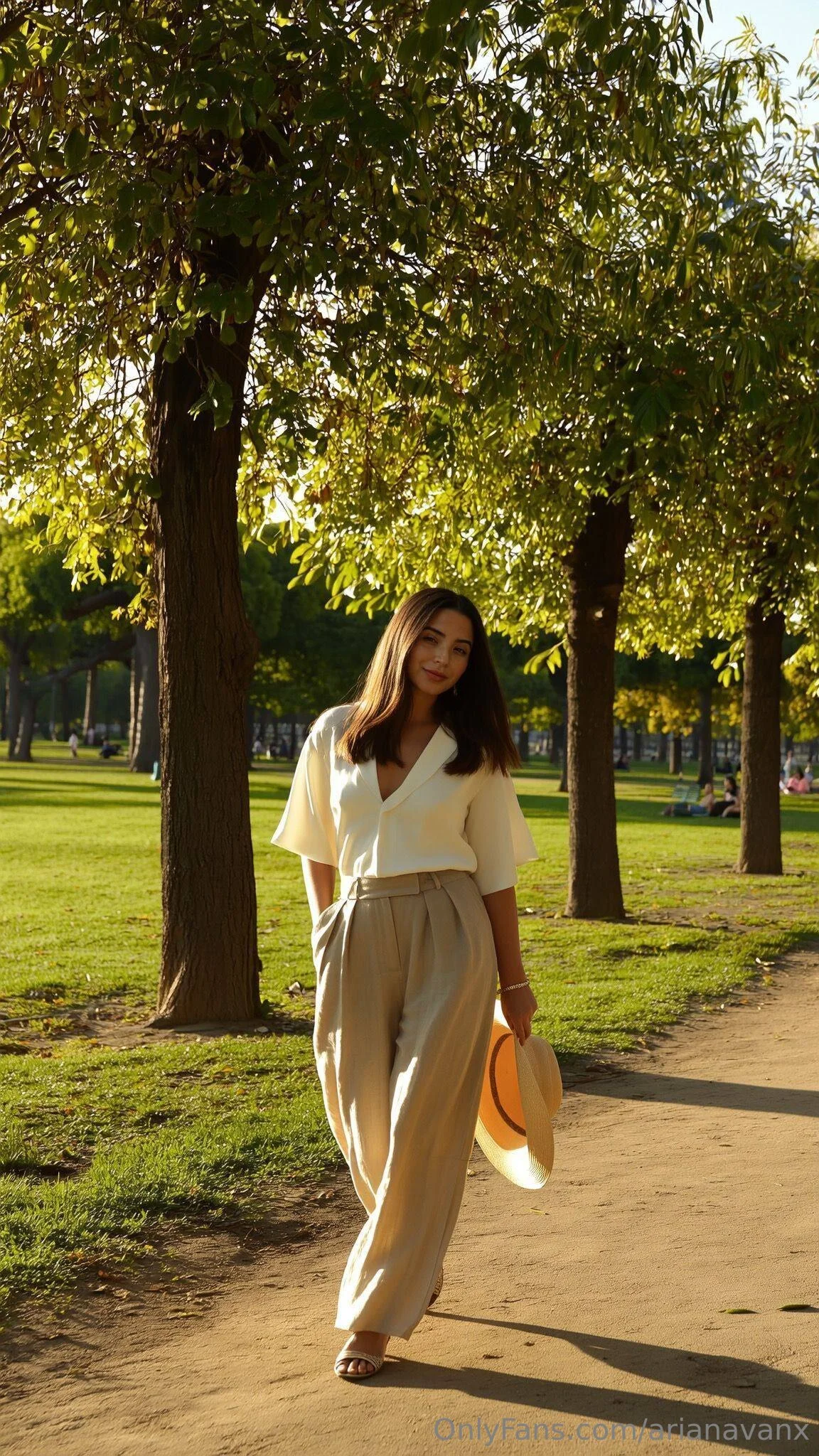 Ariana Van X mom porn