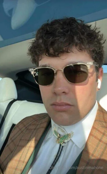 I think you should probably check your DMs 👀