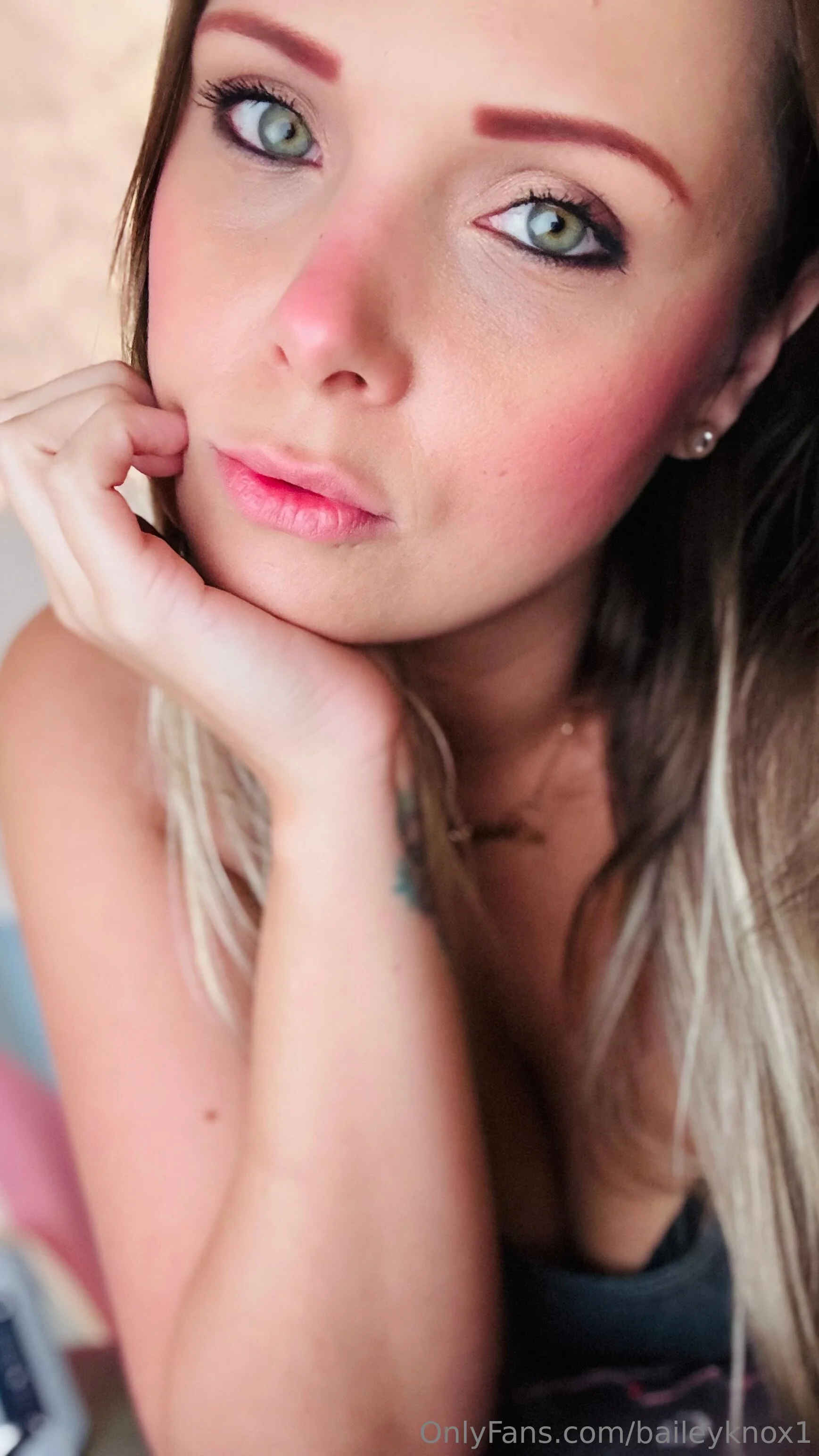 𝓑𝓪𝓲𝓵𝓮𝔂 𝓚𝓷𝓸𝔁 sexy