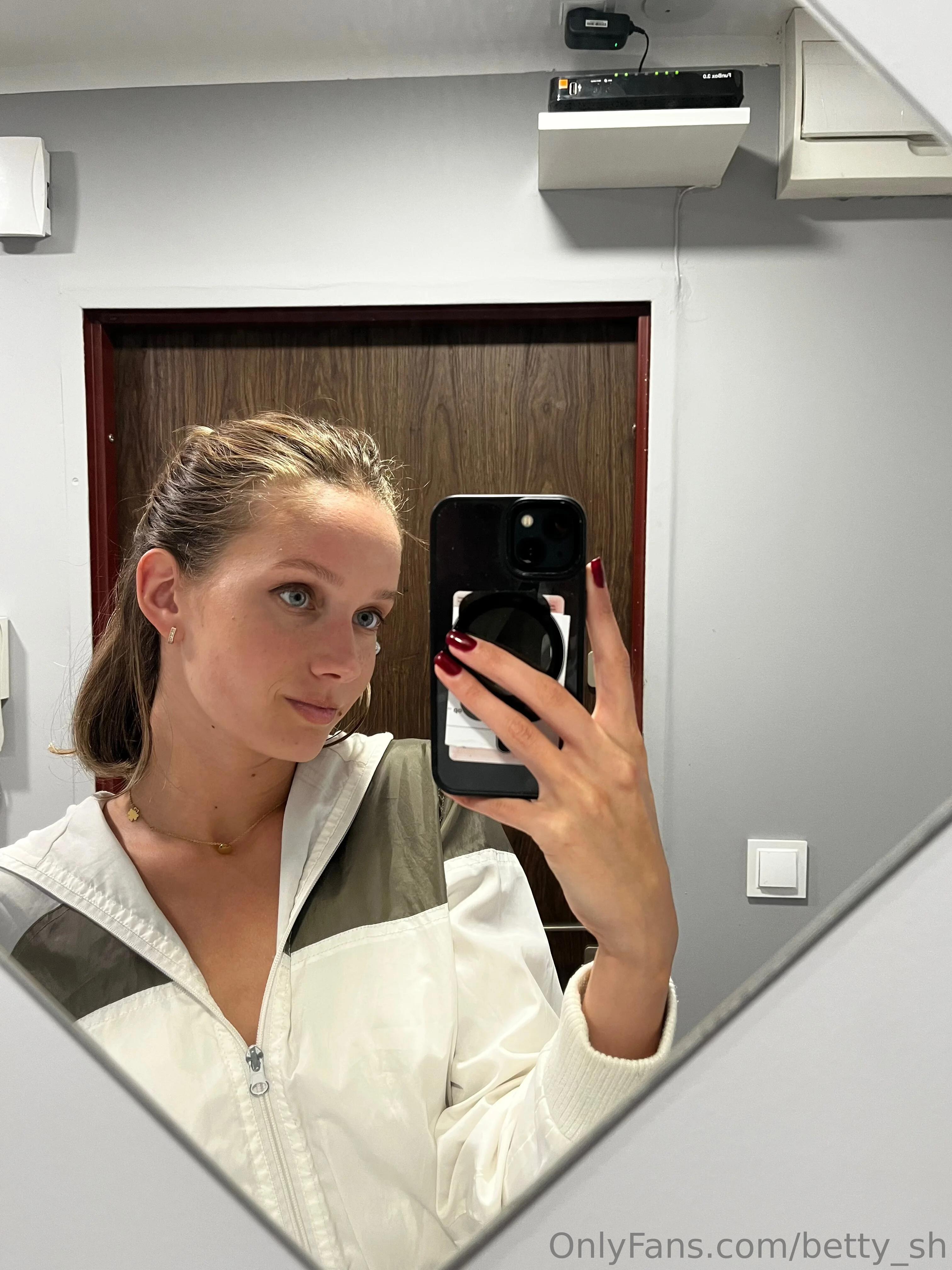 Betty🦋 nude Photo /  Porn - Photo #8