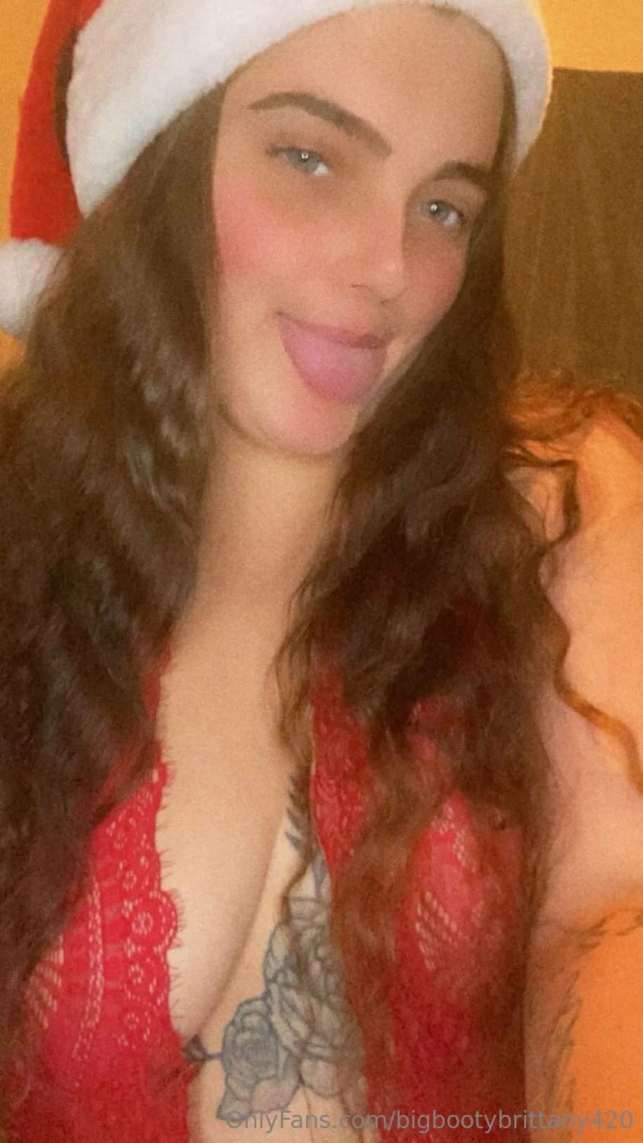 Brittany Marie @bigbootybrittany420 masterbating