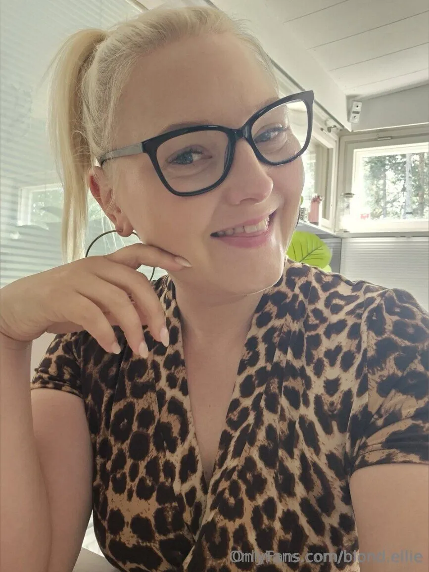 Blond Ellie 💋