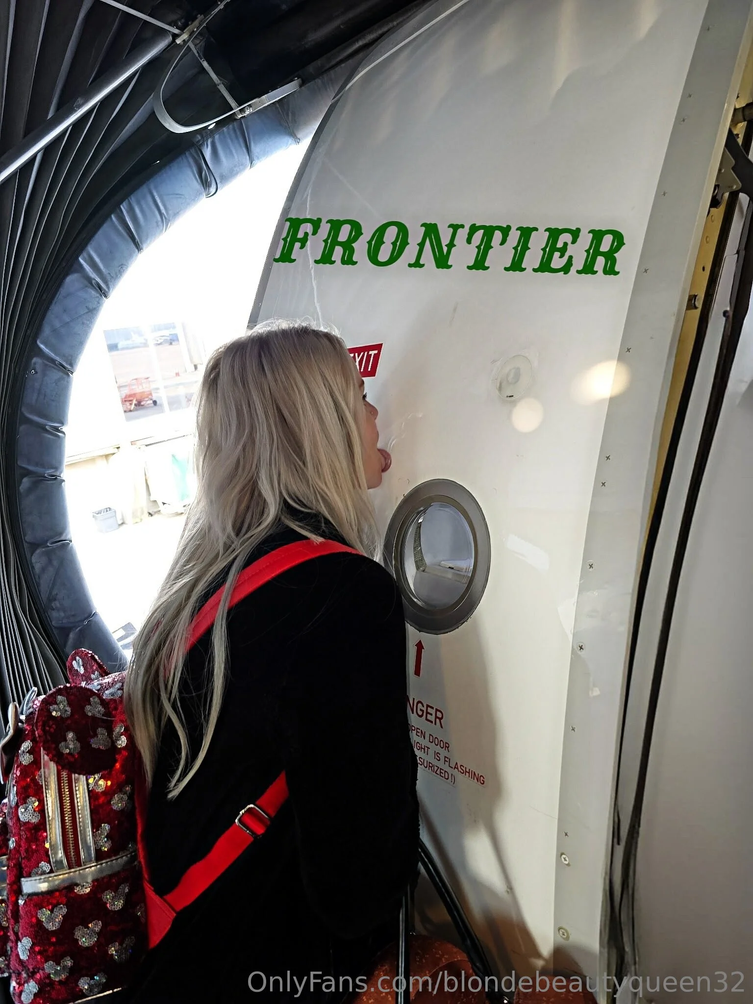 💋Carina Blair💋 how old was in the voyeurs