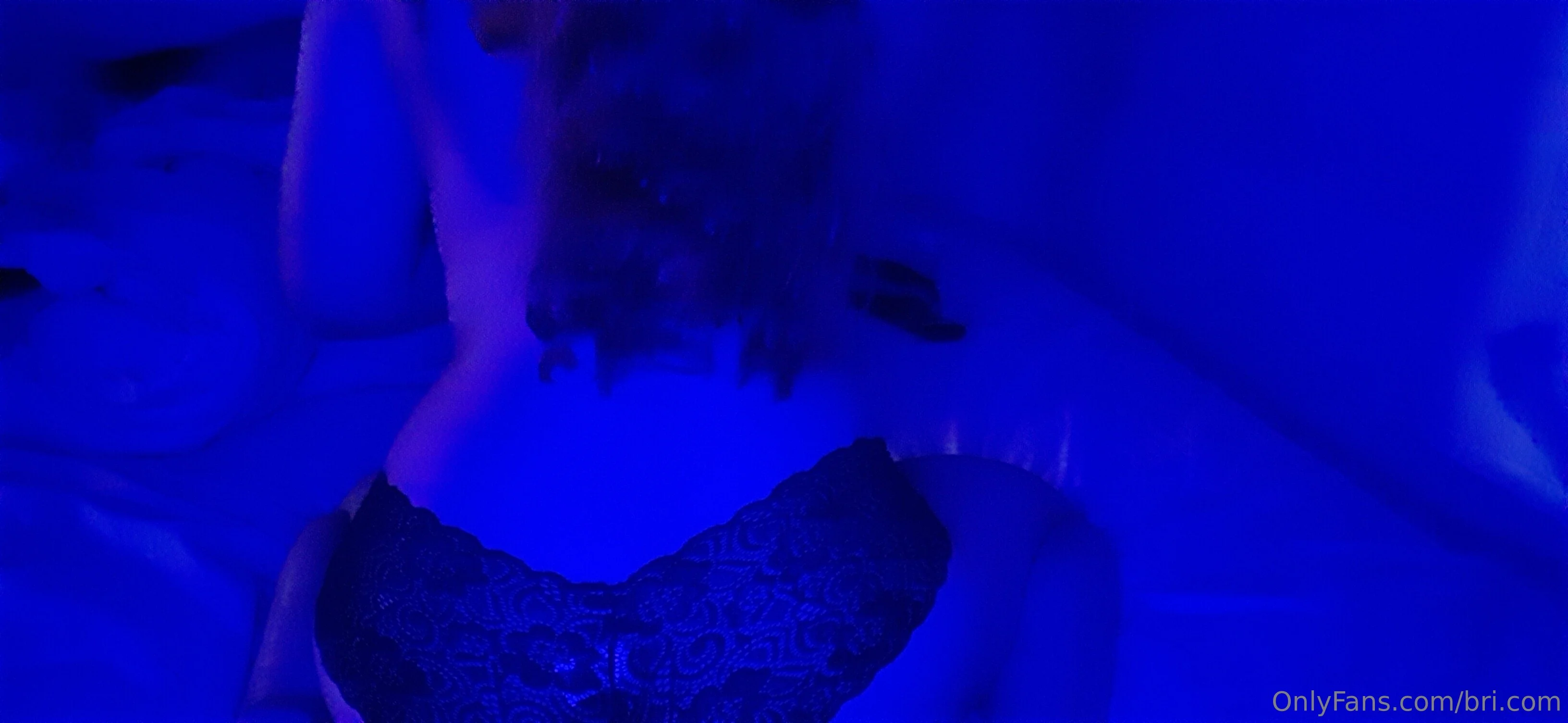 Bri.com nude Photo /  Porn - Photo #7