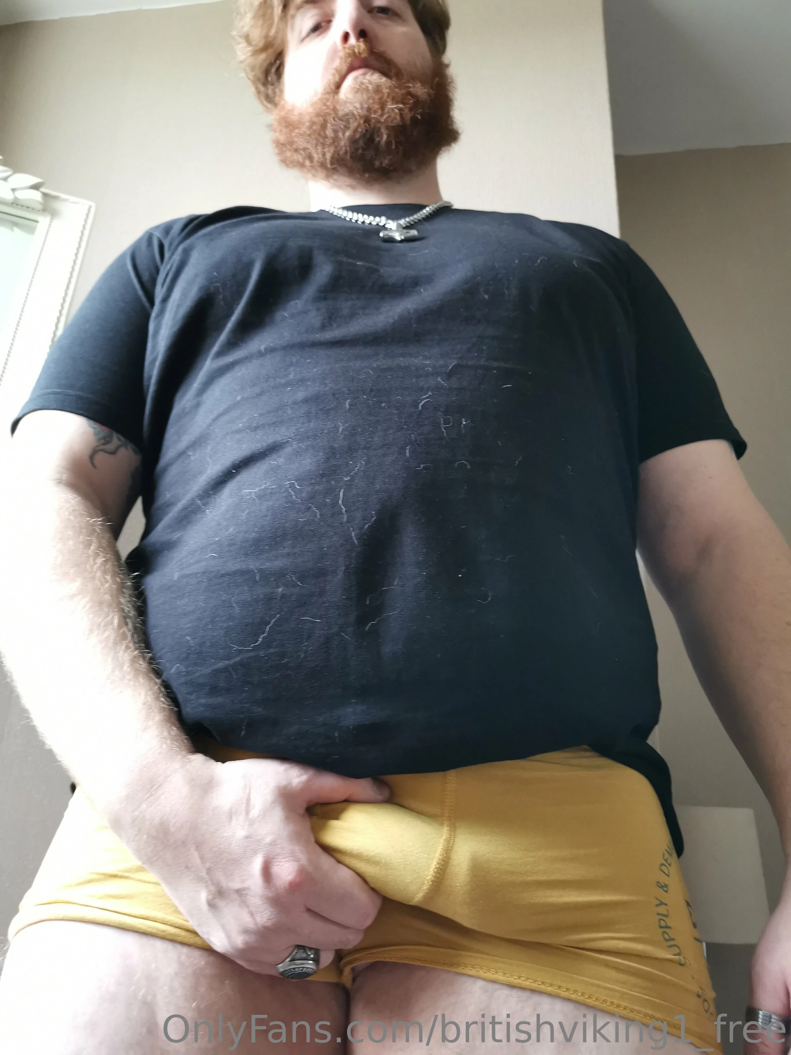 British Viking FREE @britishviking1_free husband