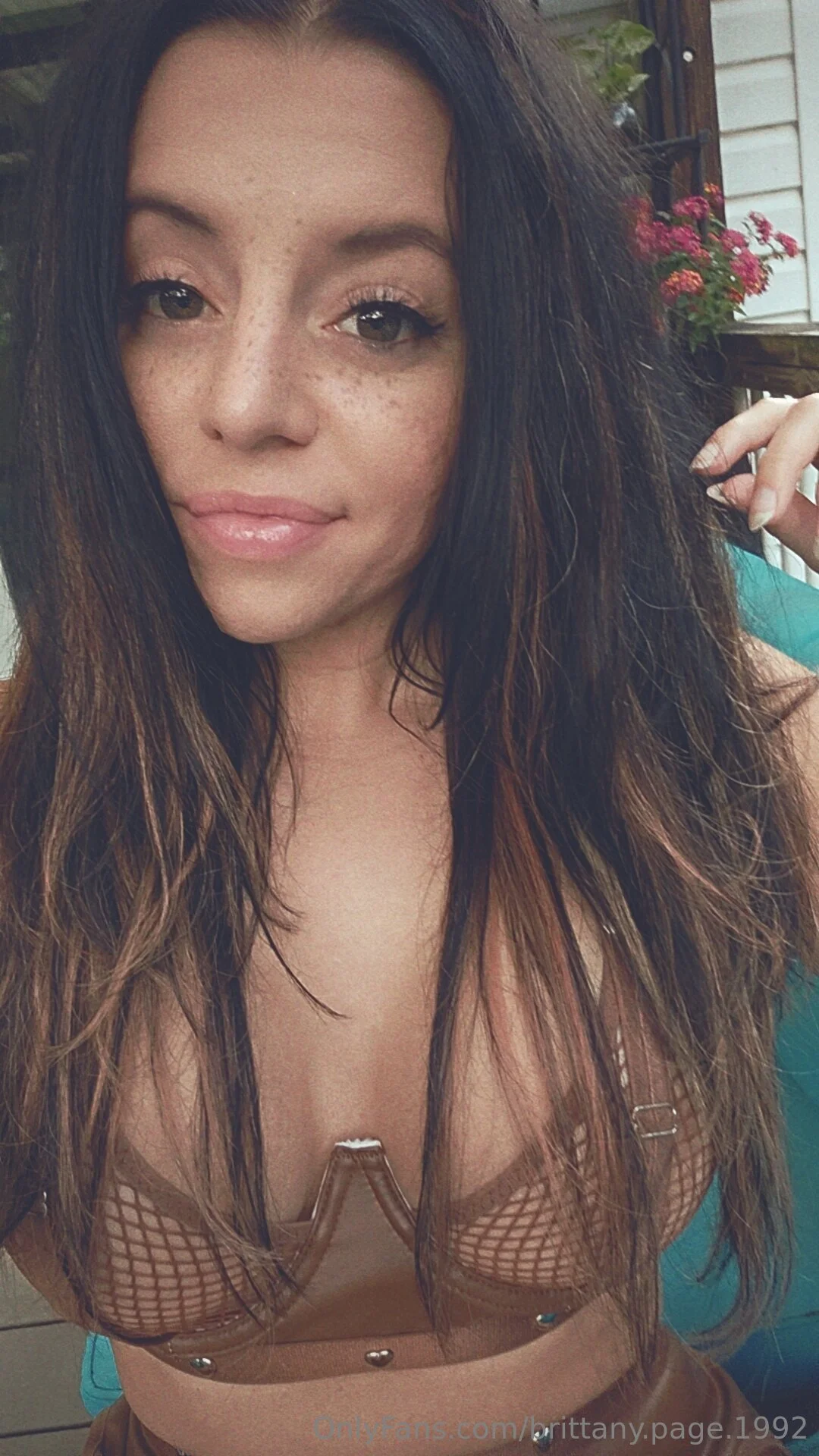 Had a busy weekend! Didn't get to post more B/G stuff! But I will tonight at 8pm 🤭😍