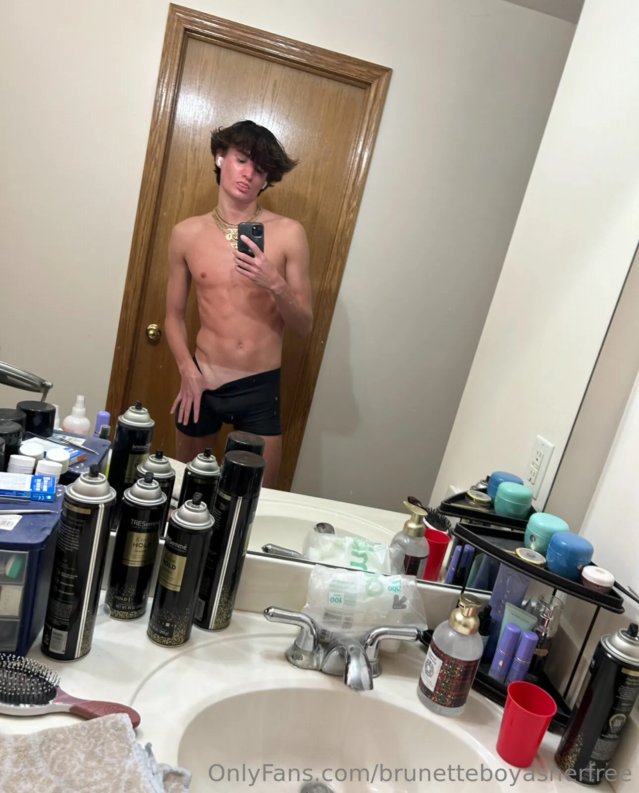 Asher @brunetteboyasherfree net worth