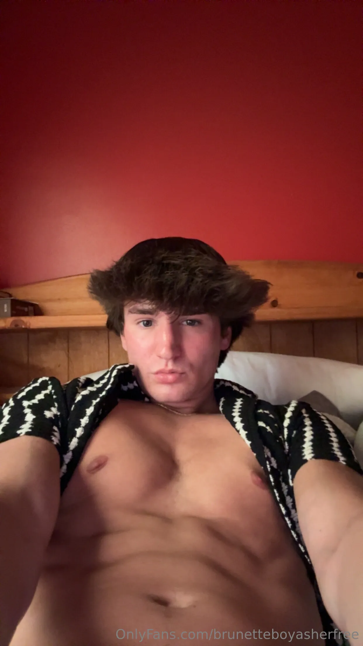 Asher @brunetteboyasherfree pictures