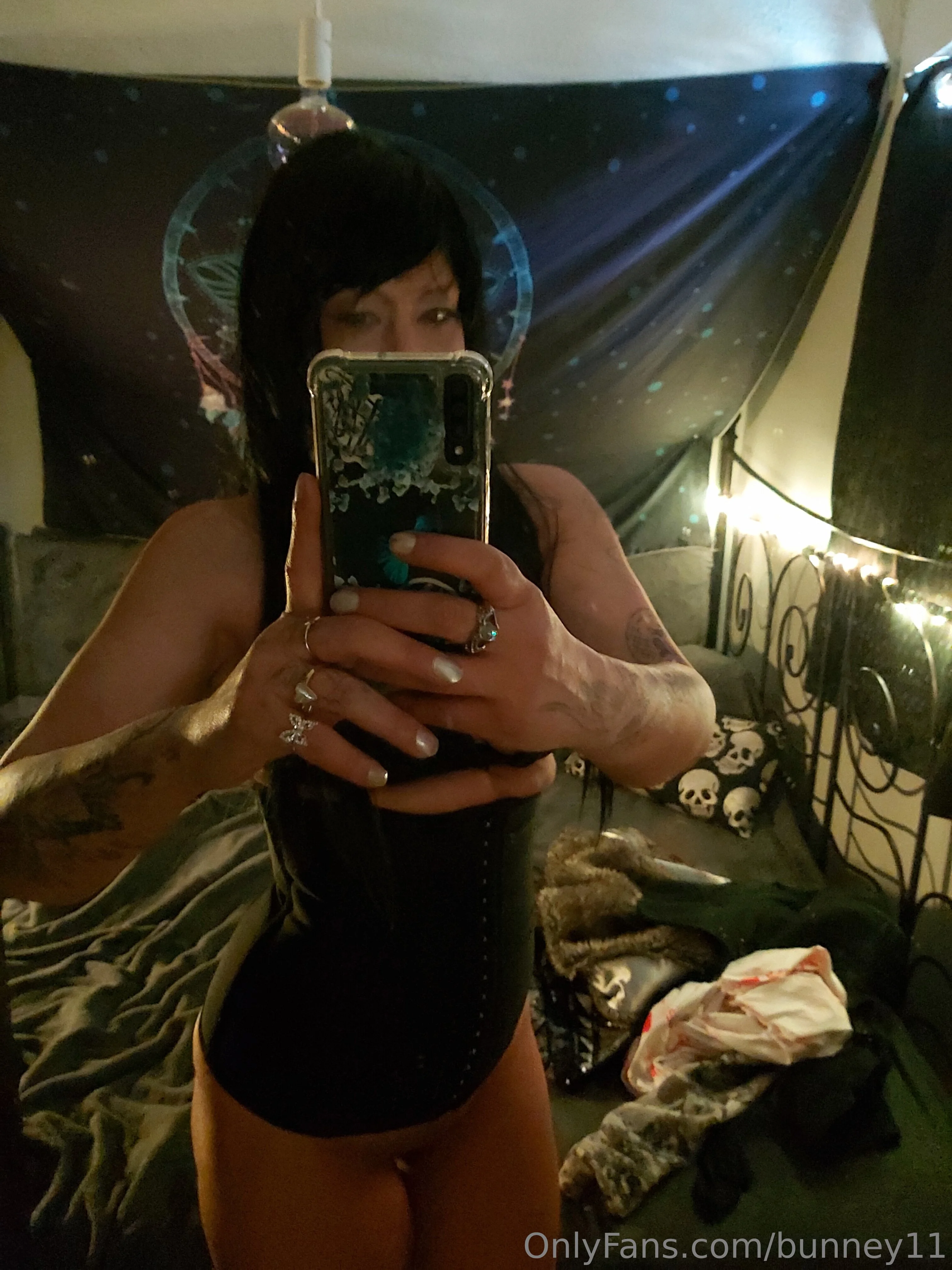 Bunnie Xo🌺 @bunneyxo11 trump tweet about and taylor swift