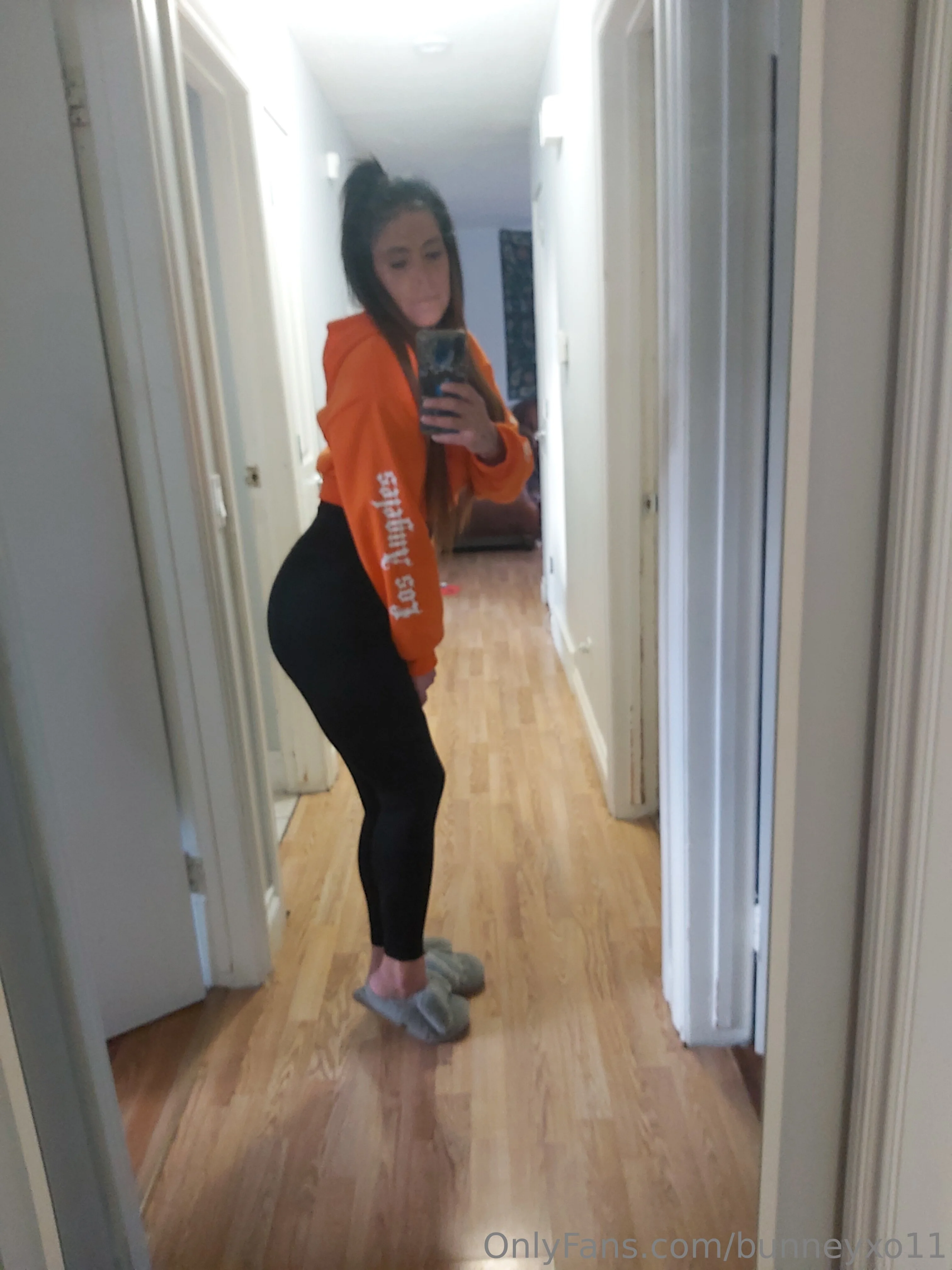 Bunnie Xo🌺 @bunneyxo11 have boob job