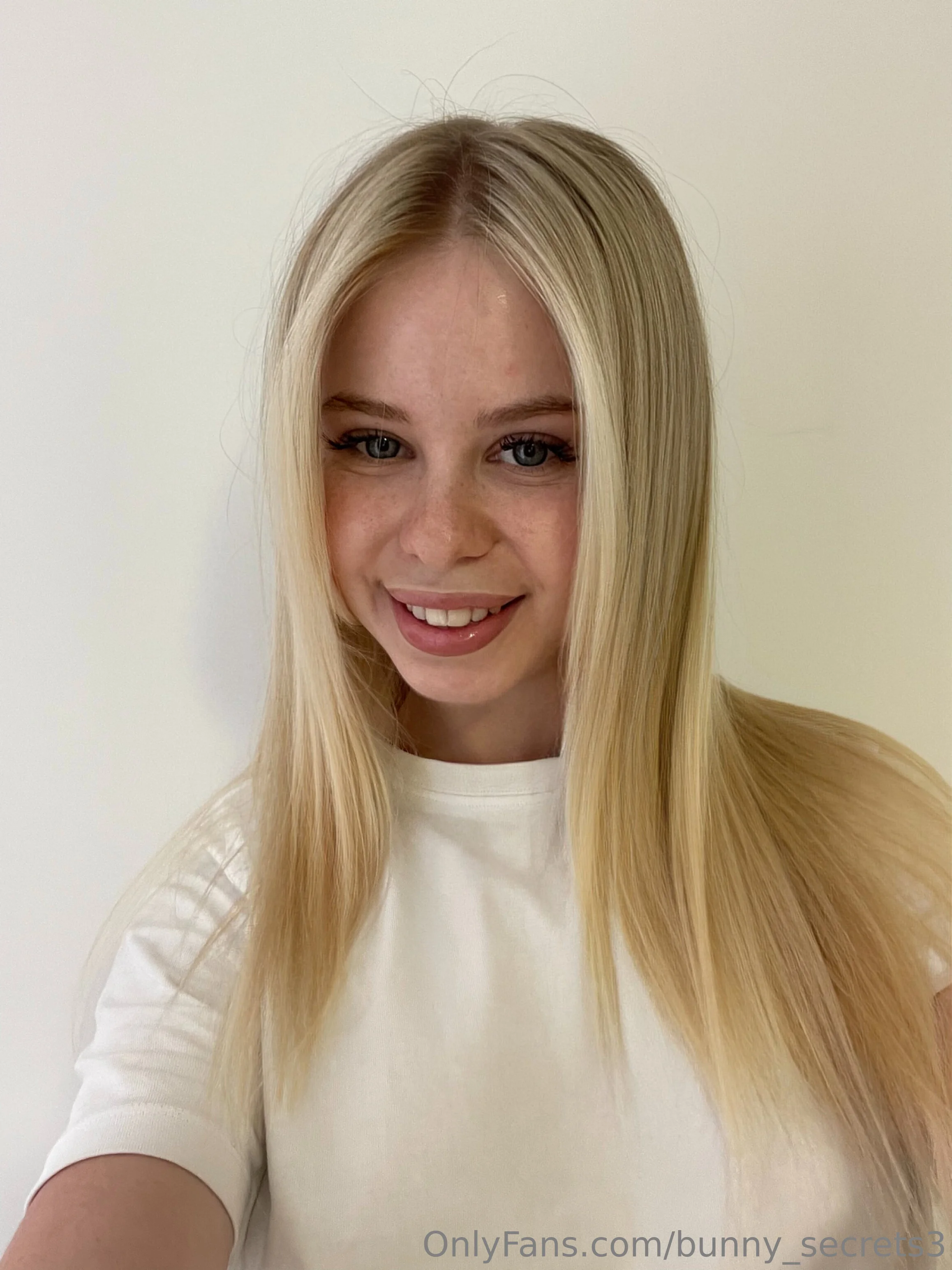 Polina🐰 @bunny_secrets3 deleted scene nsfw reddit