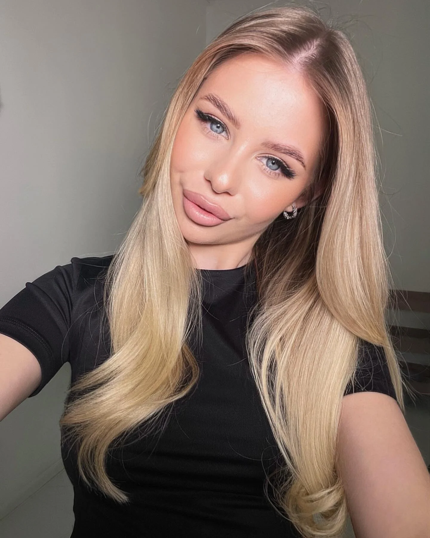 Polina🐰 @bunny_secrets3 buzz cut