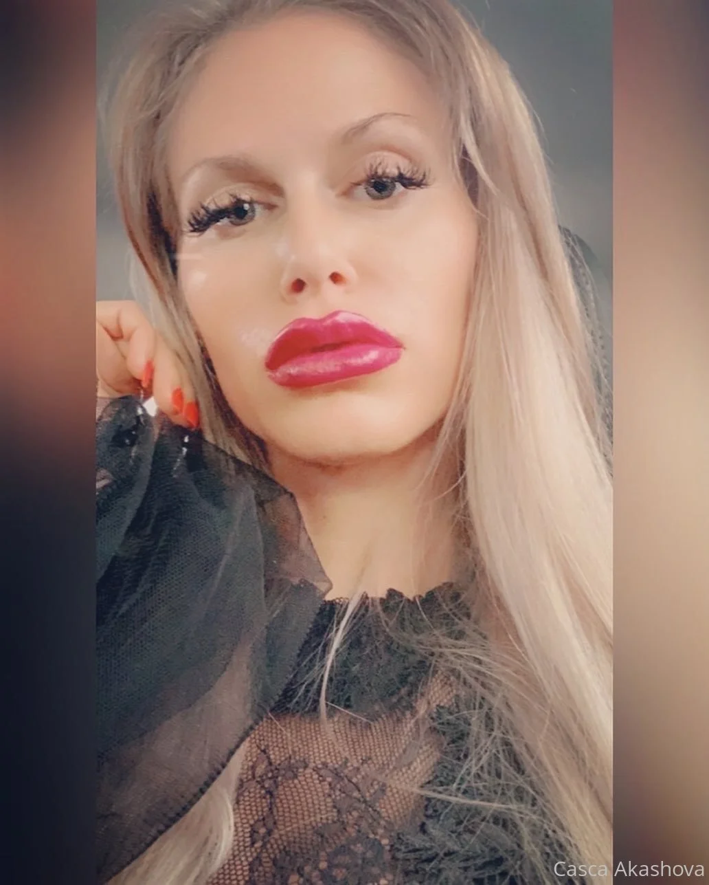 Casca Akashova photos of angie