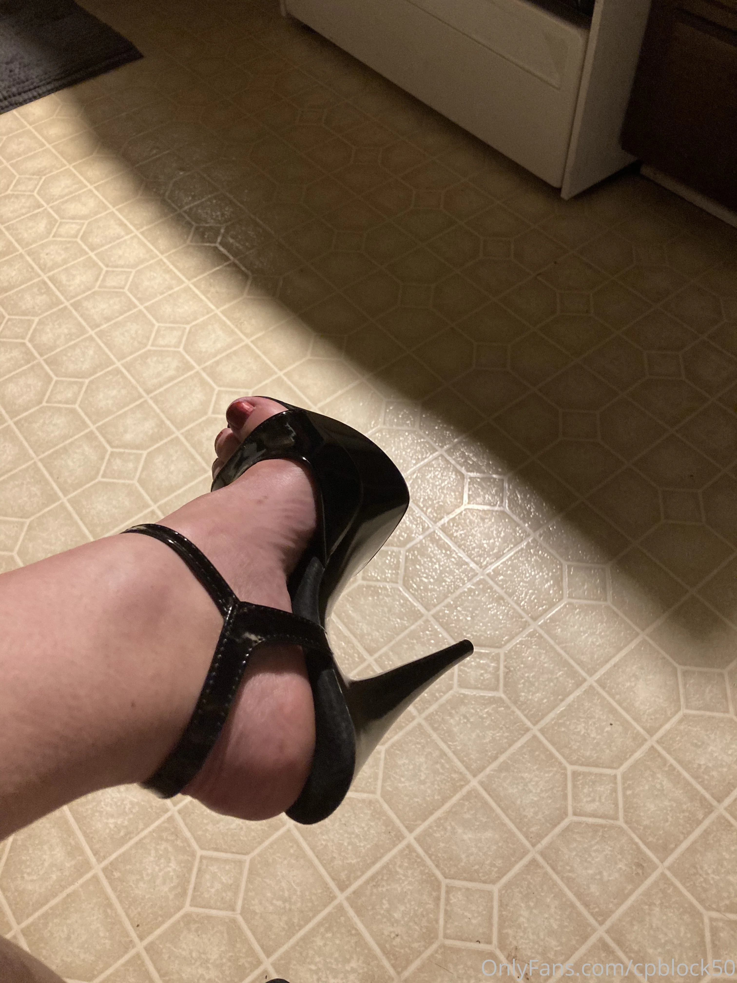 Kiki Elizabeth @cpblock50 photos of angie