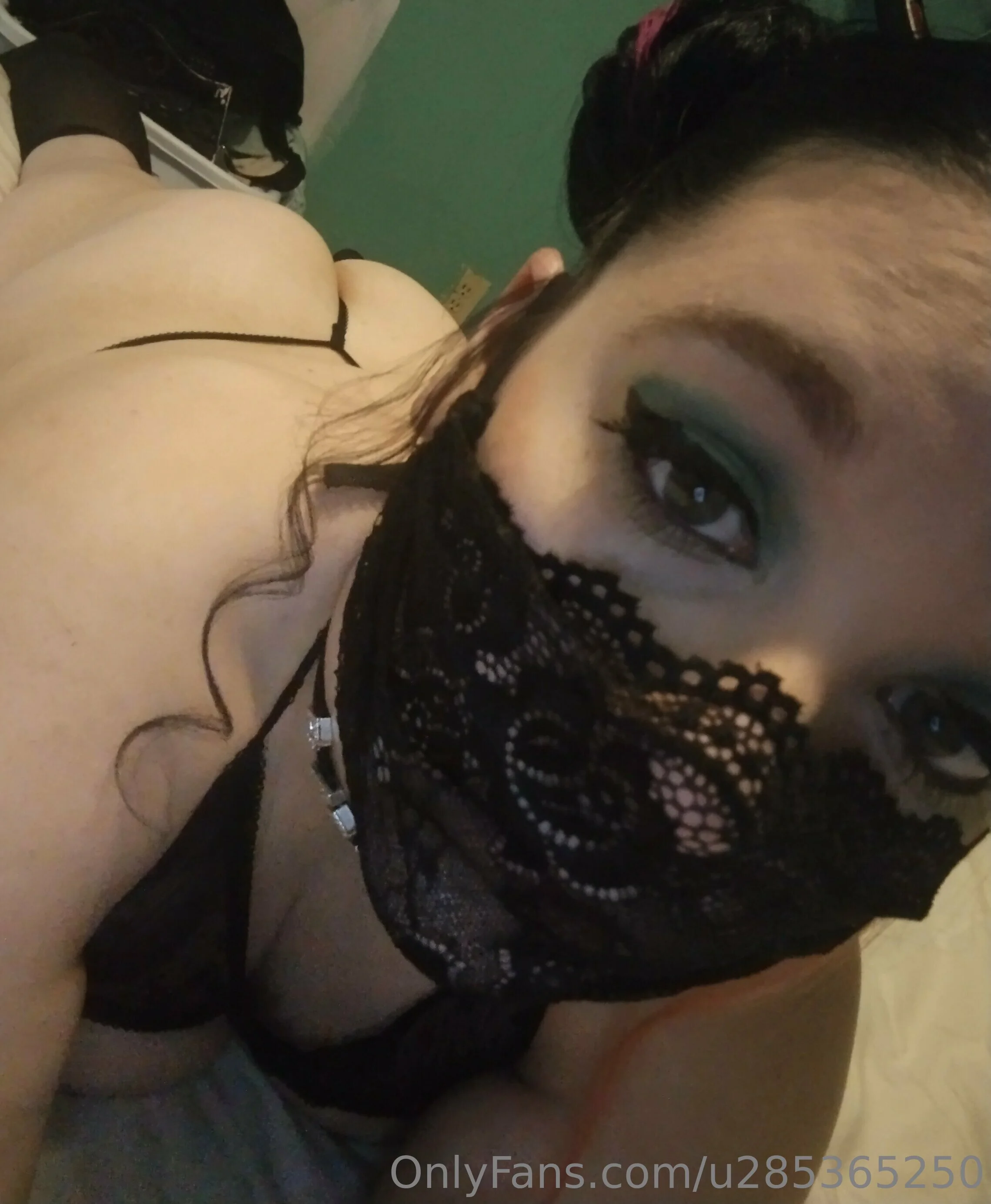 Crystalrose @crystalrose94 gifs