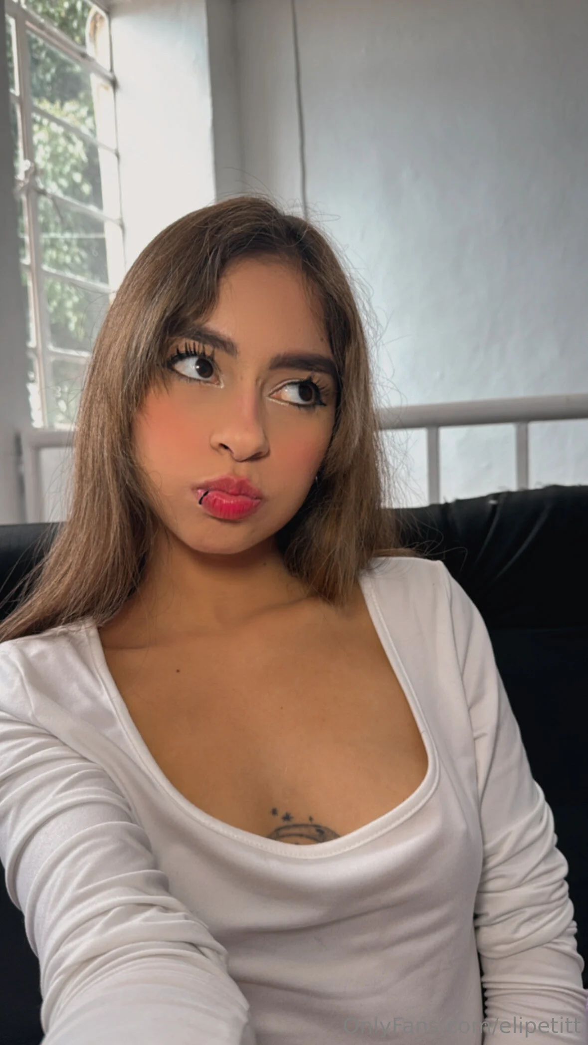 Eli 💜 @elipetitt the white lotus