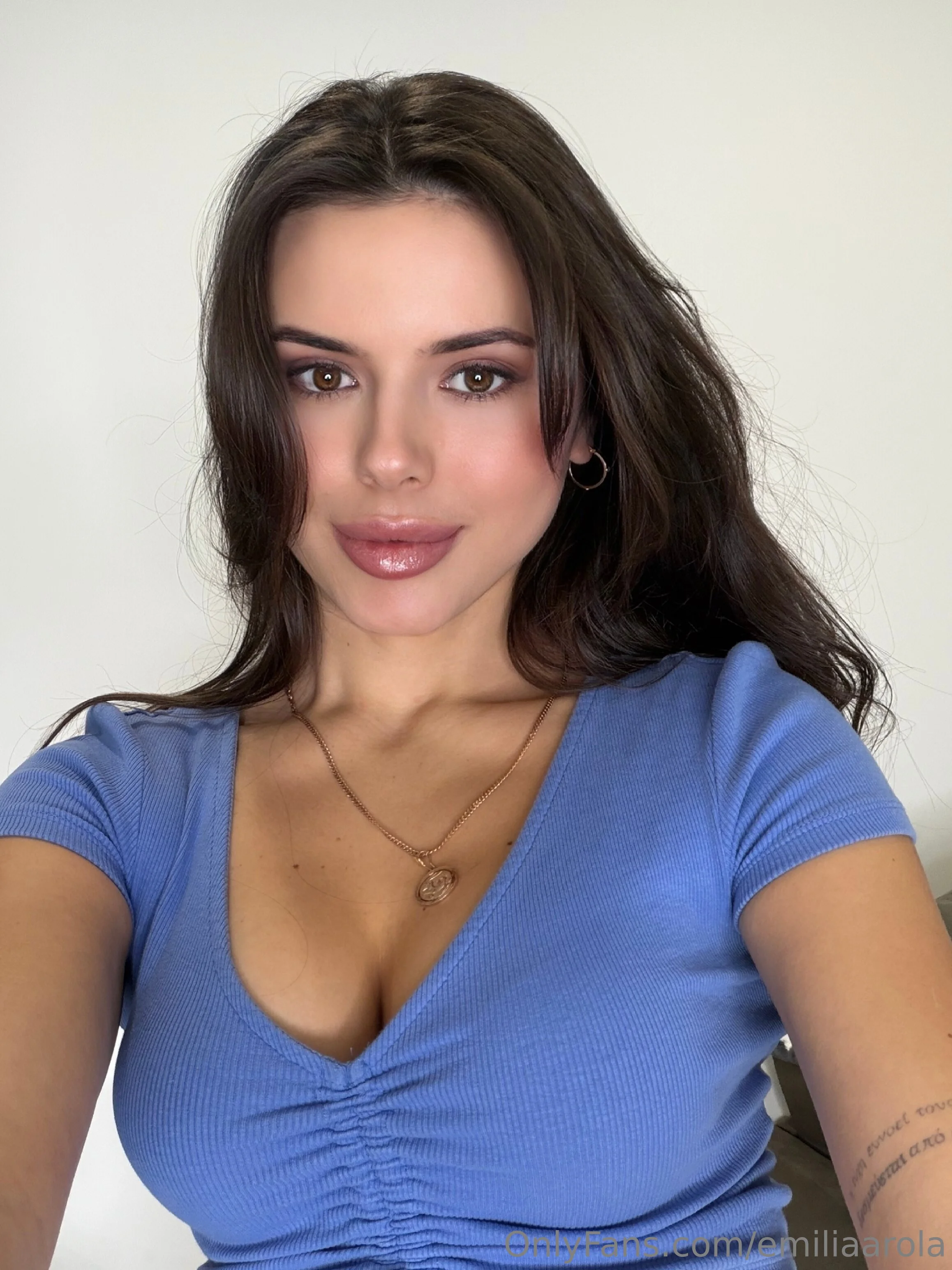 Emilia🇫🇮 @emiliaarola who dates