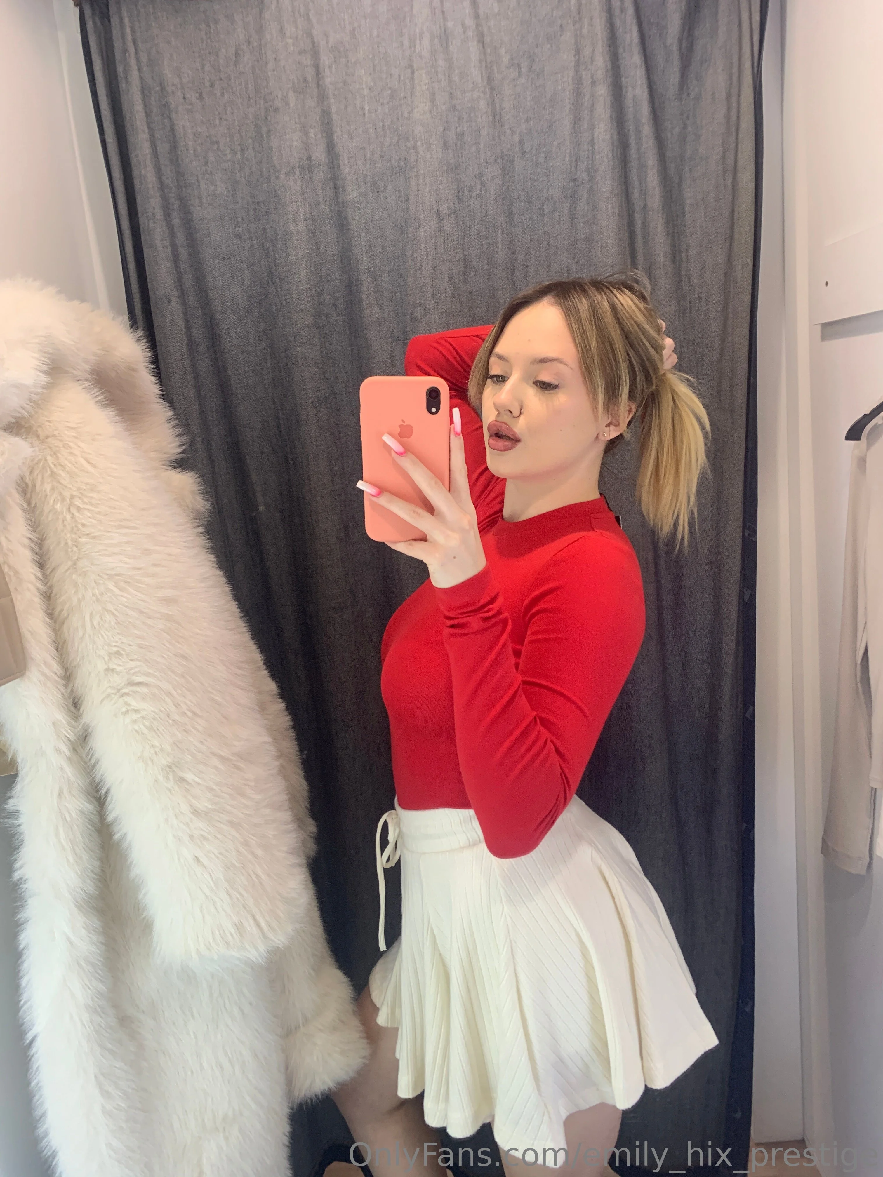 Emi🌸 nude Photo /  Porn - Photo #12