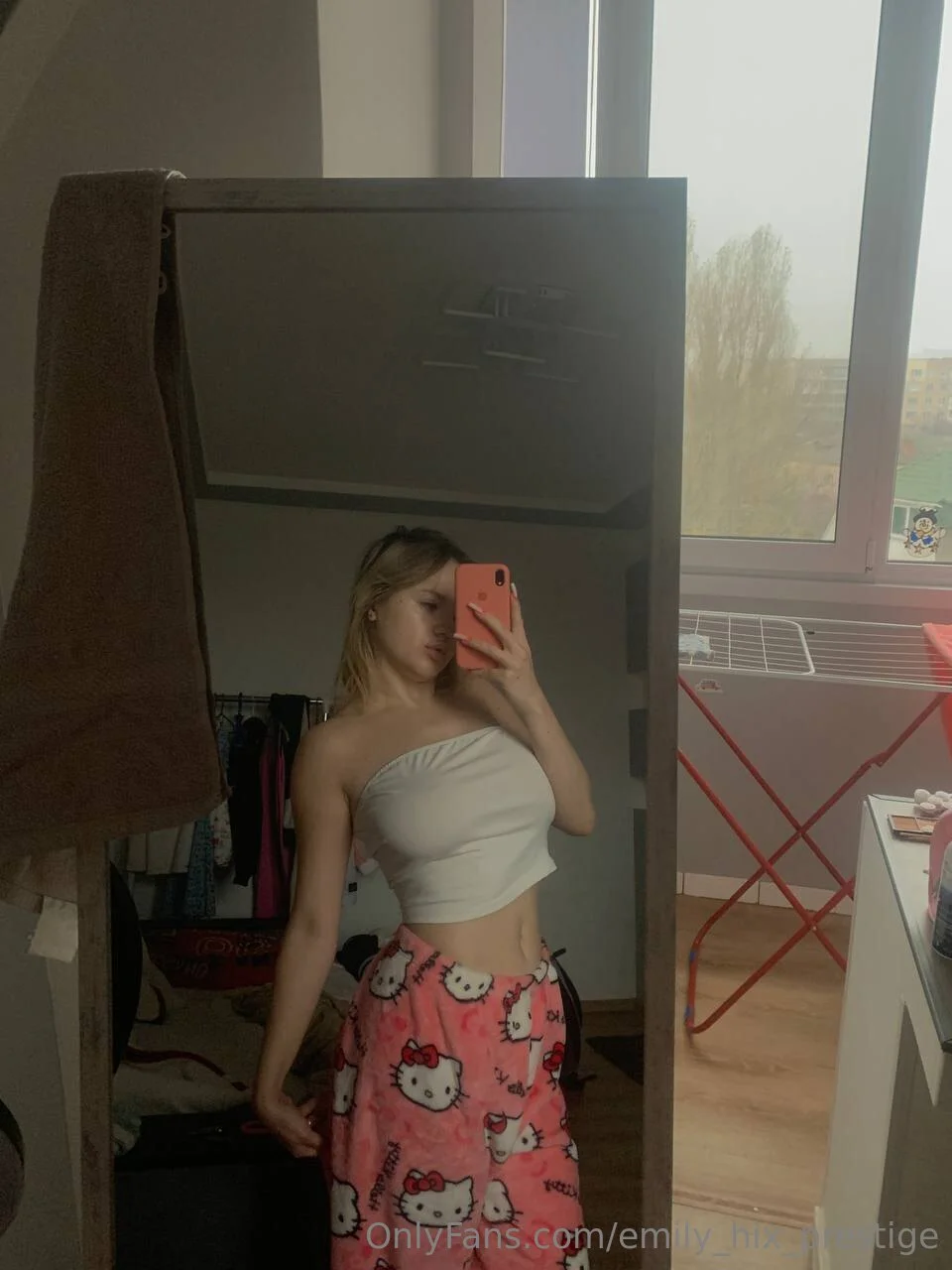 Emi🌸 nude Photo /  Porn - Photo #10