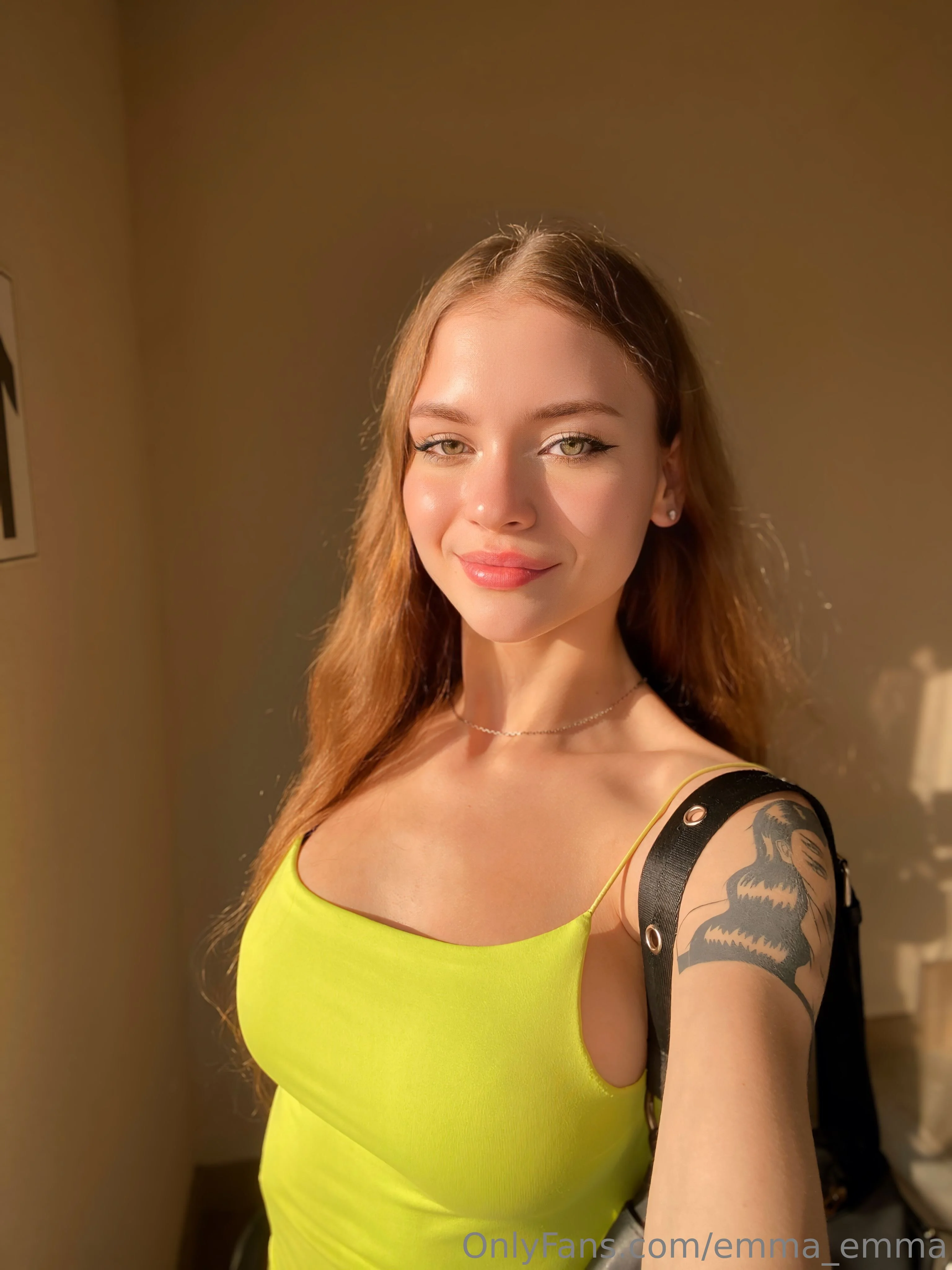 EmmaSunshine nude Photo /  Porn - Photo #1