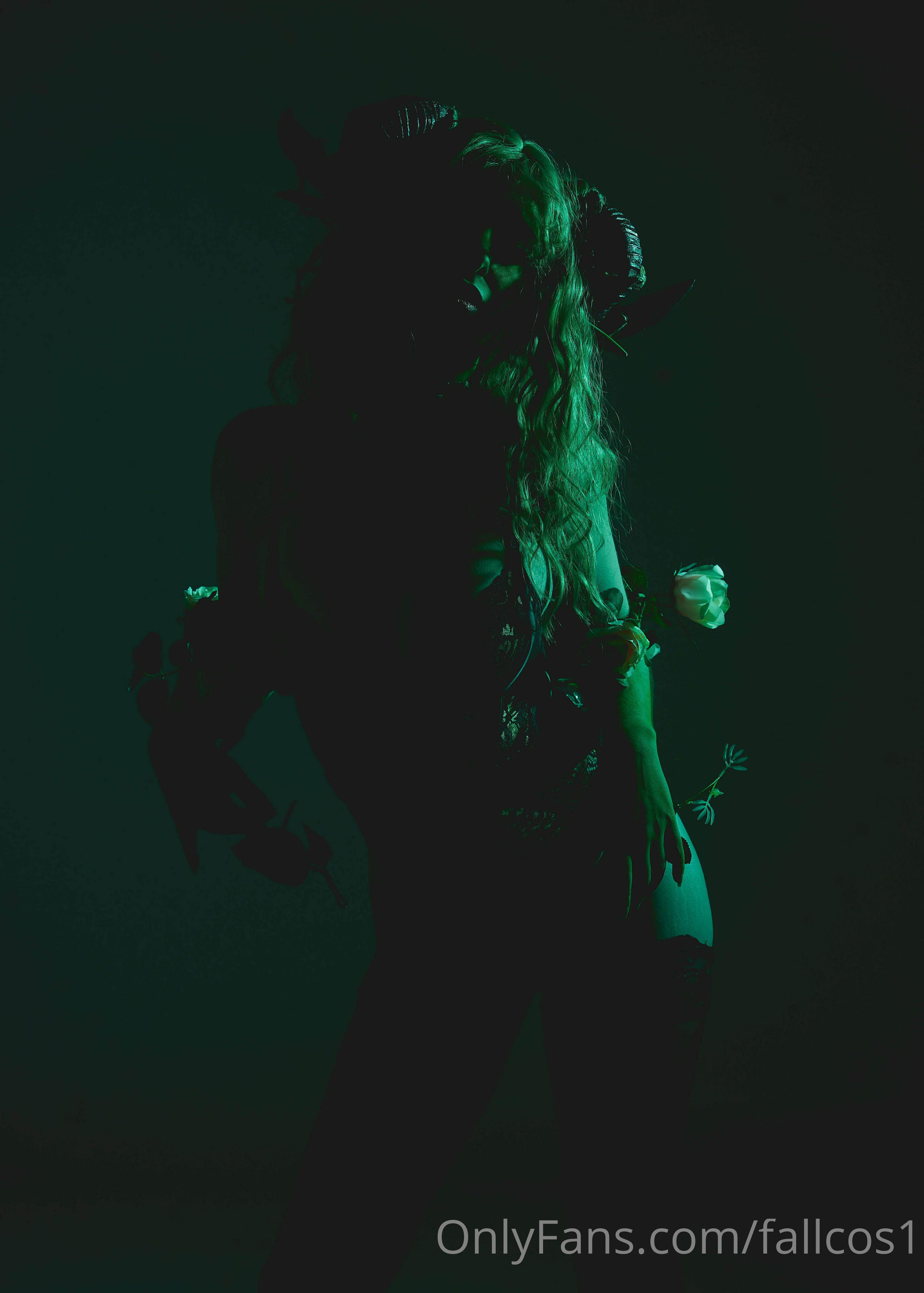 FallCosplay nude Photo /  Porn - Photo #10