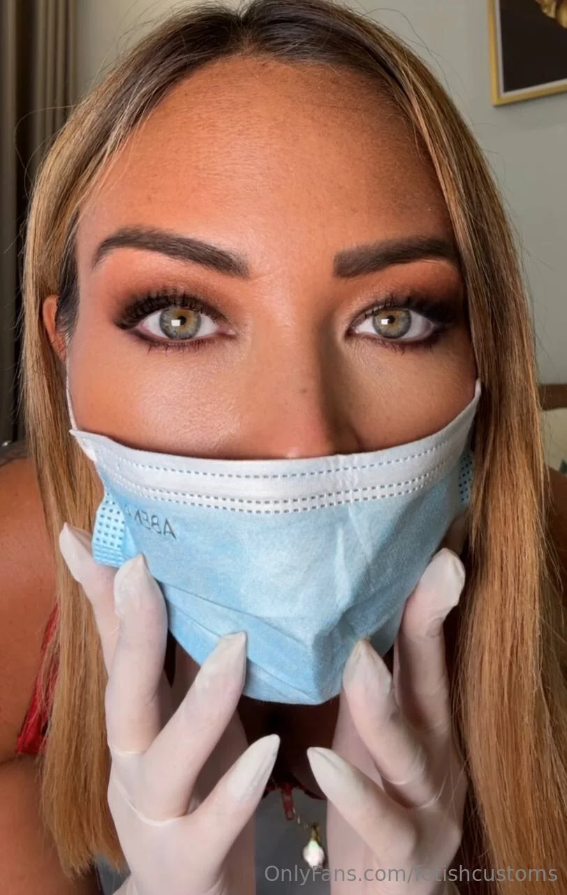 JOI & CUSTOM QUEEN 👸 @fetishcustoms leni riefenstahl