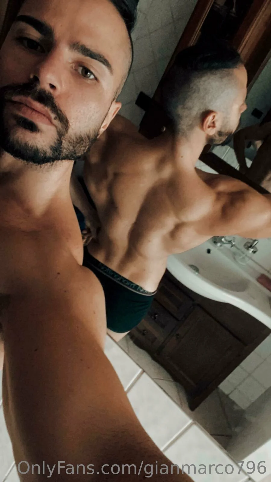 Gianmarco796 @gianmarco796 cop