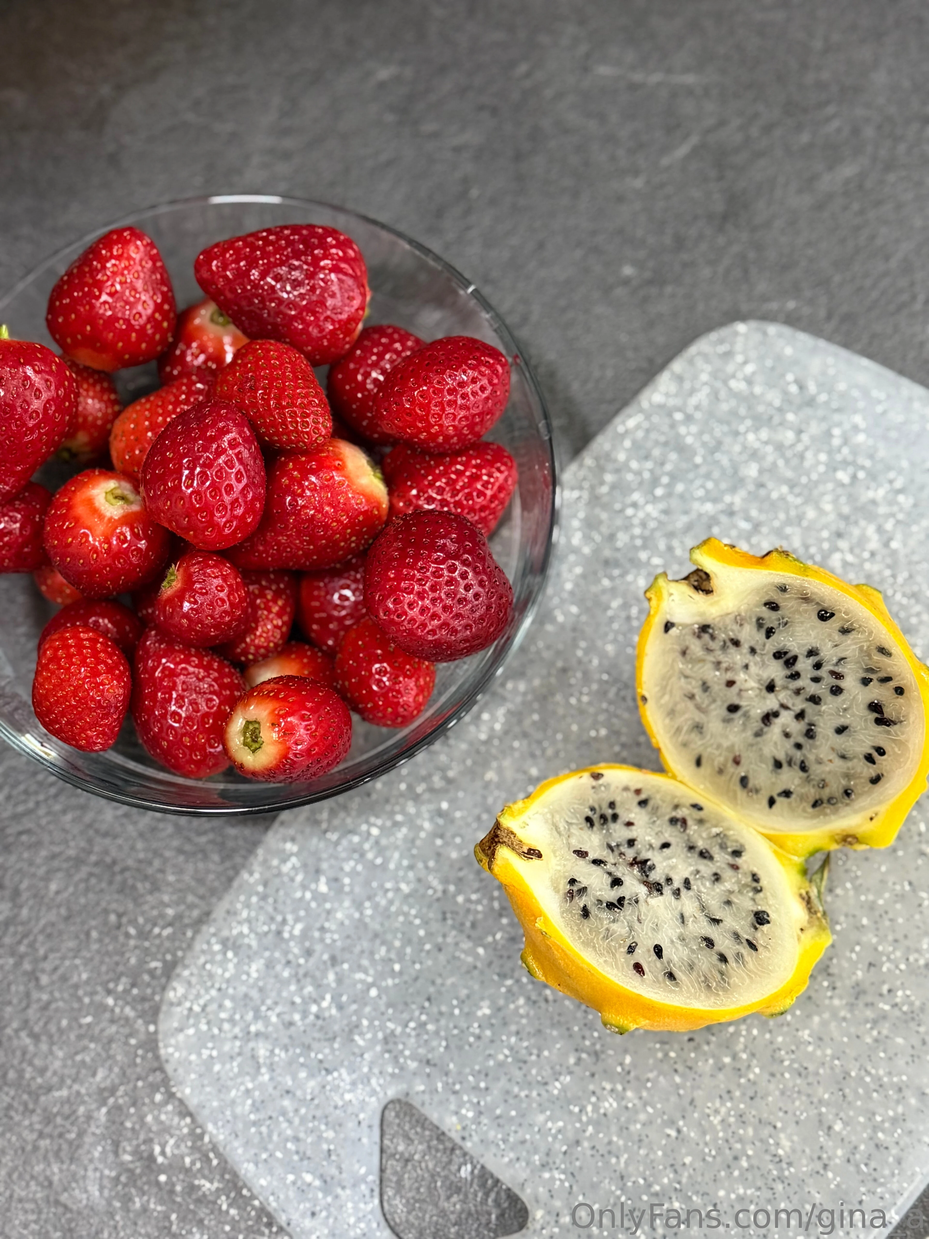 🦋Gina💋 sexy photos