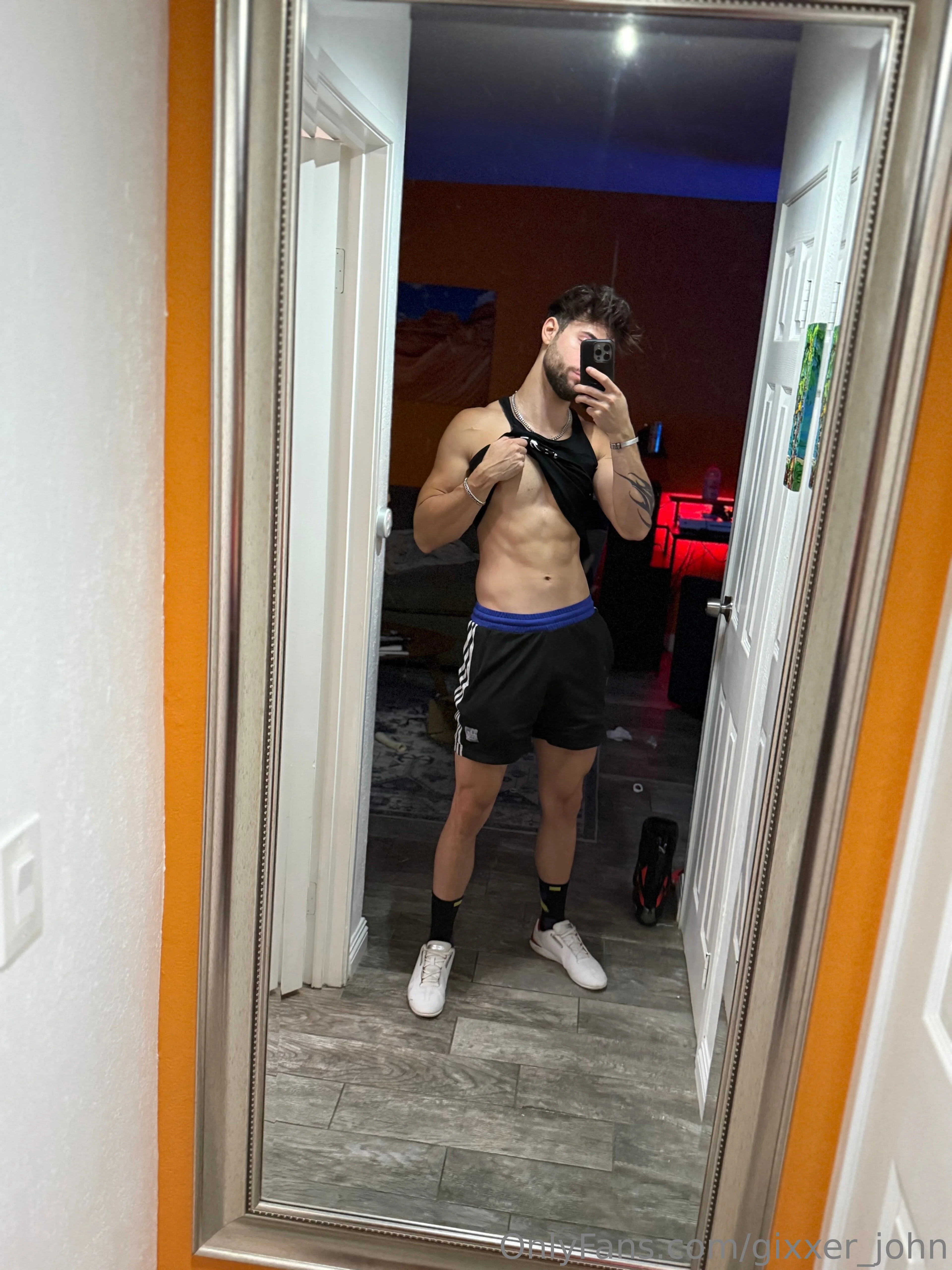 Gixxer John @gixxer_john has great jeans mustang