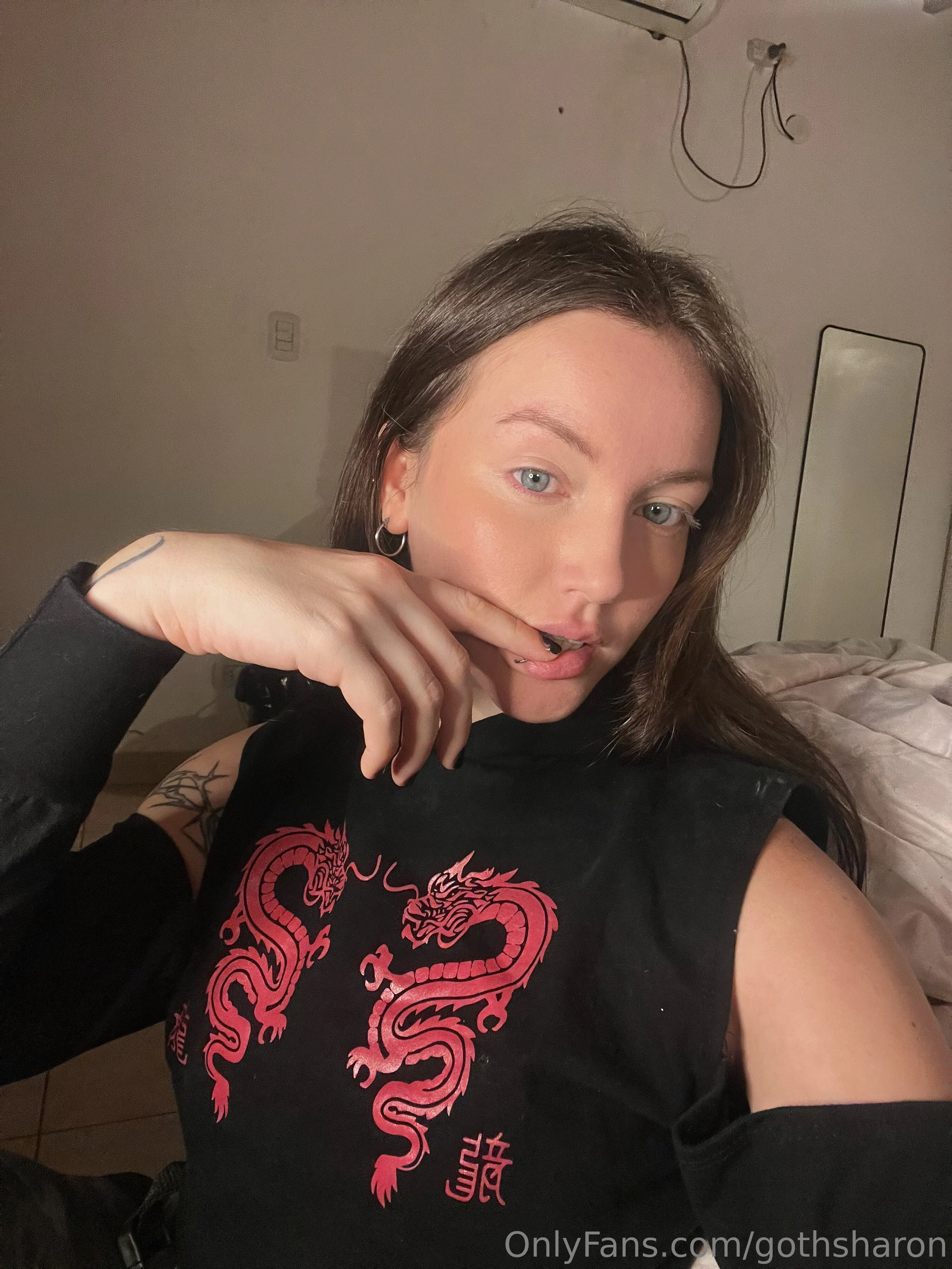 🖤Sharon🖤