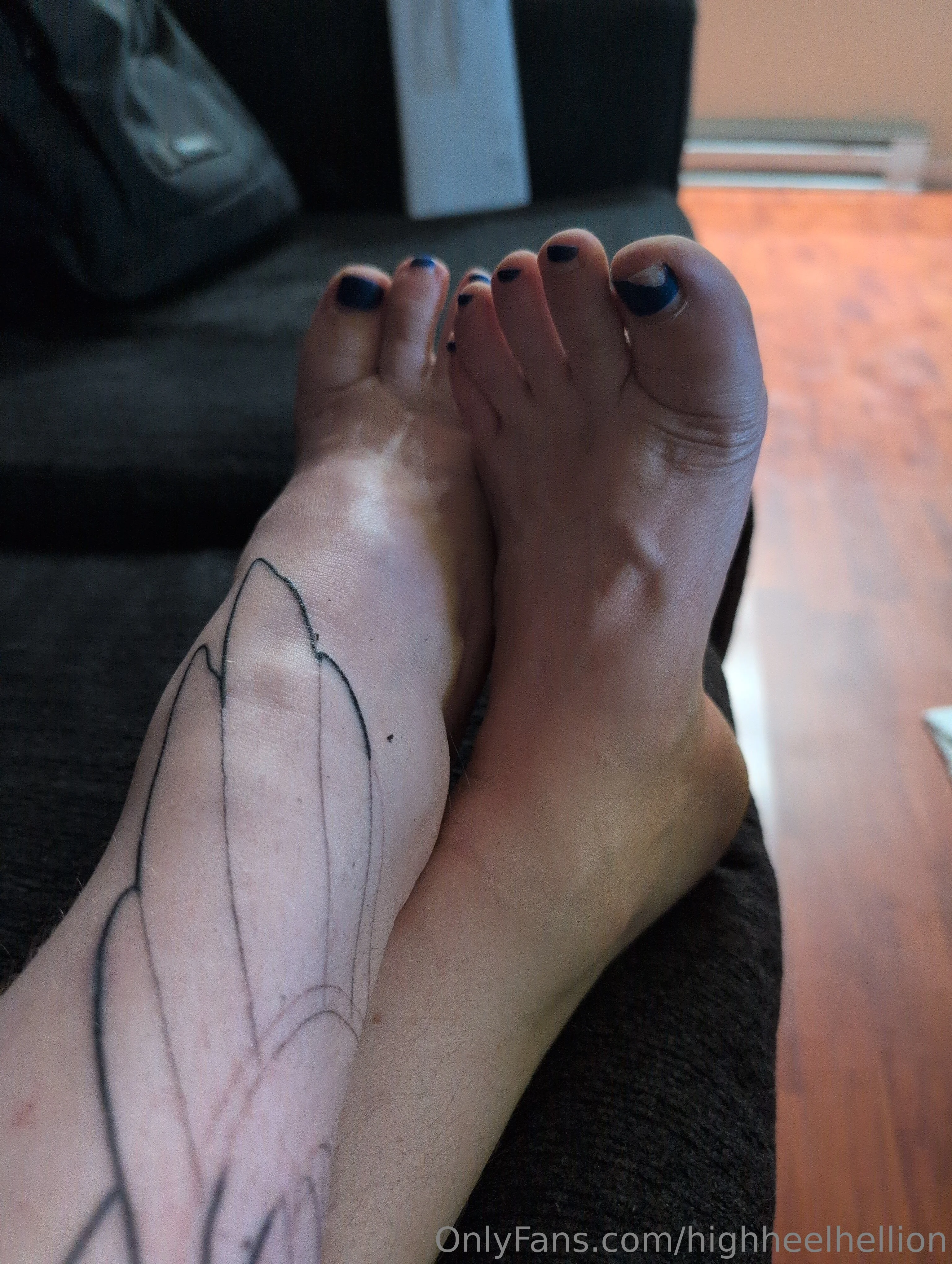 HighheelHellion @highheelhellion tiff 2025 red carpet